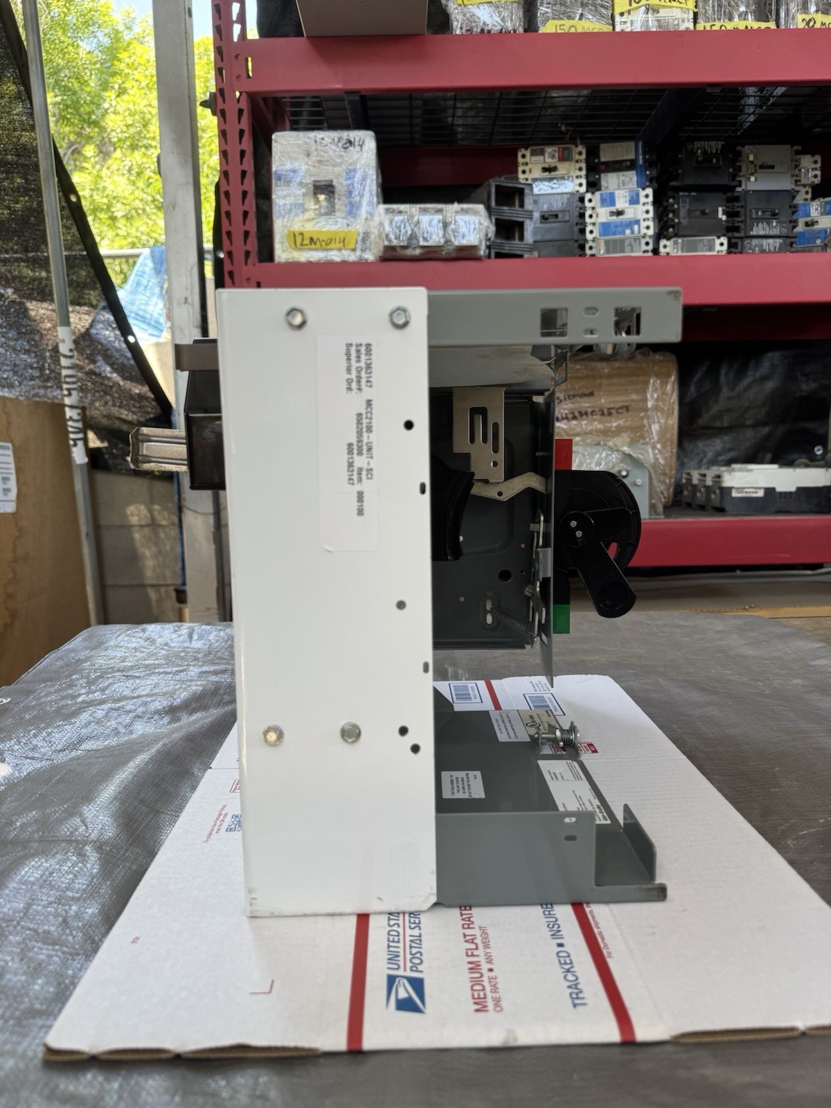 Allen Bradley 2193F-AKB-40TGMZ MCC Feeder Bucket 125AF 100AT 480V 3PH 60Hz