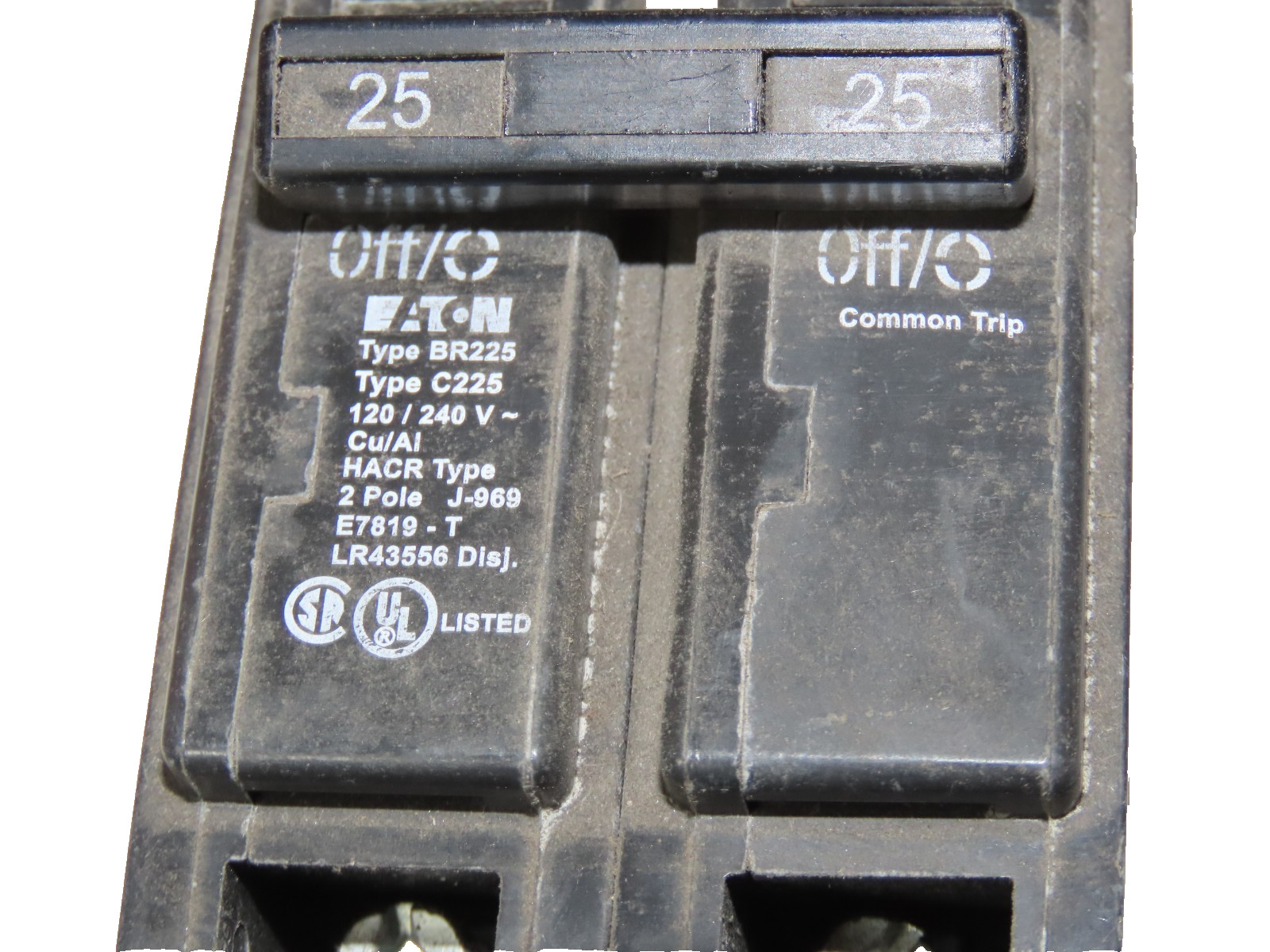 EATON BR225 25Amp Circuit Breaker 2 Pole 120/240V (Pack of 1) SKU 236