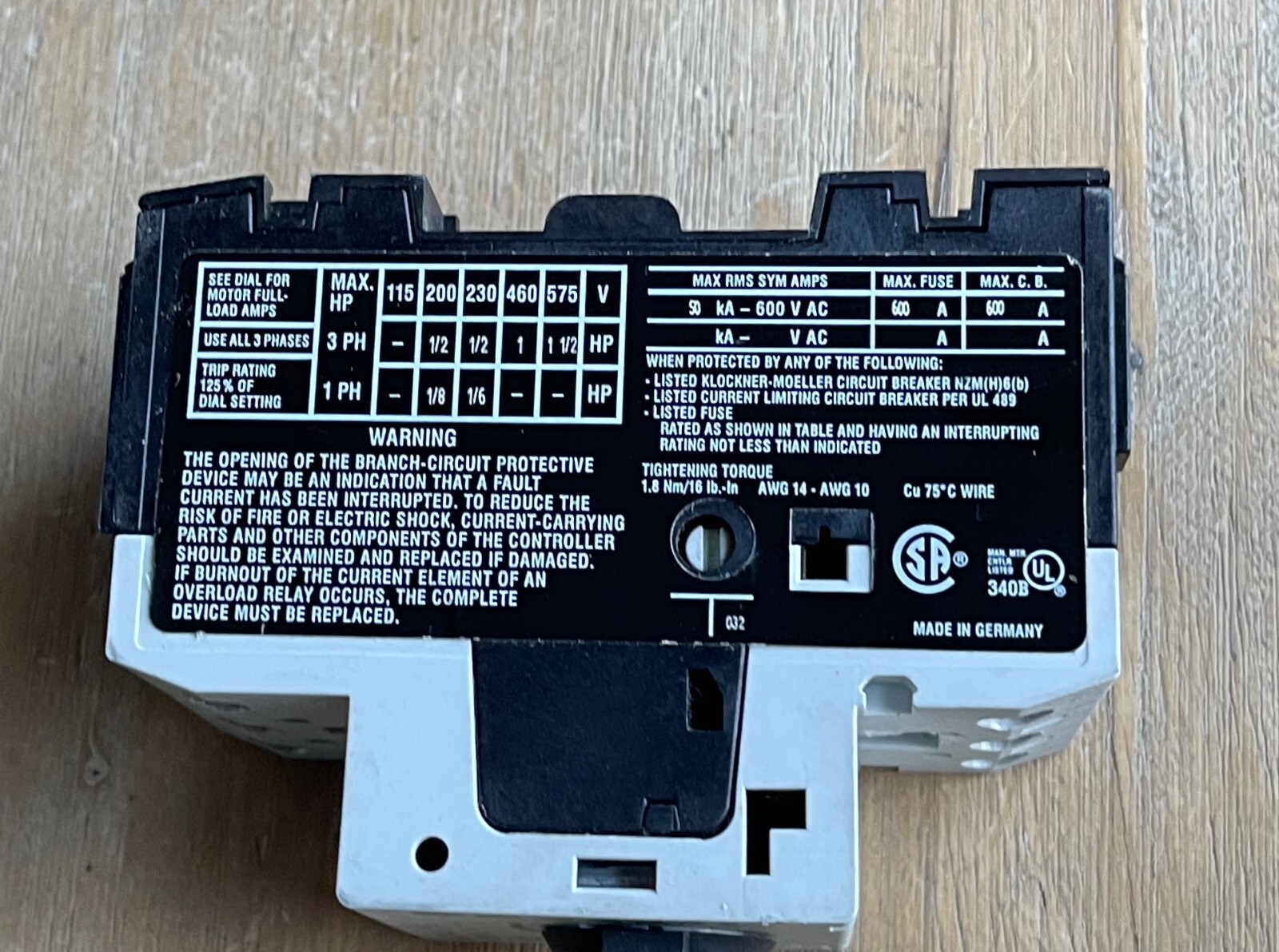 KLOCKNER MOELLER PKZM0-2.5 MOTOR PROTECTOR CIRCUIT BREAKER 1.6-2.5A