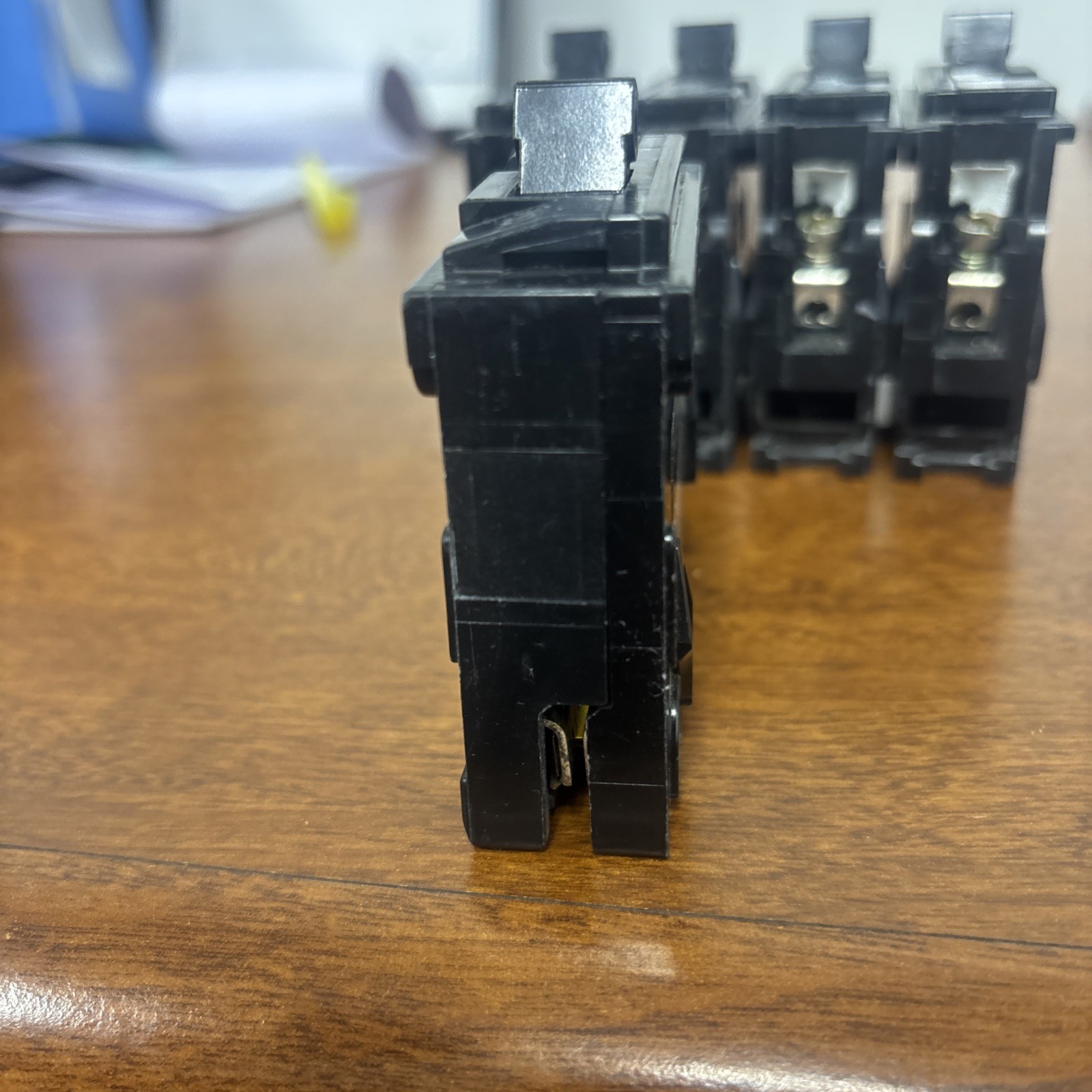 Siemens Q120 20 Amp Circuit Breakers Set of 5 Plug-in/snap In