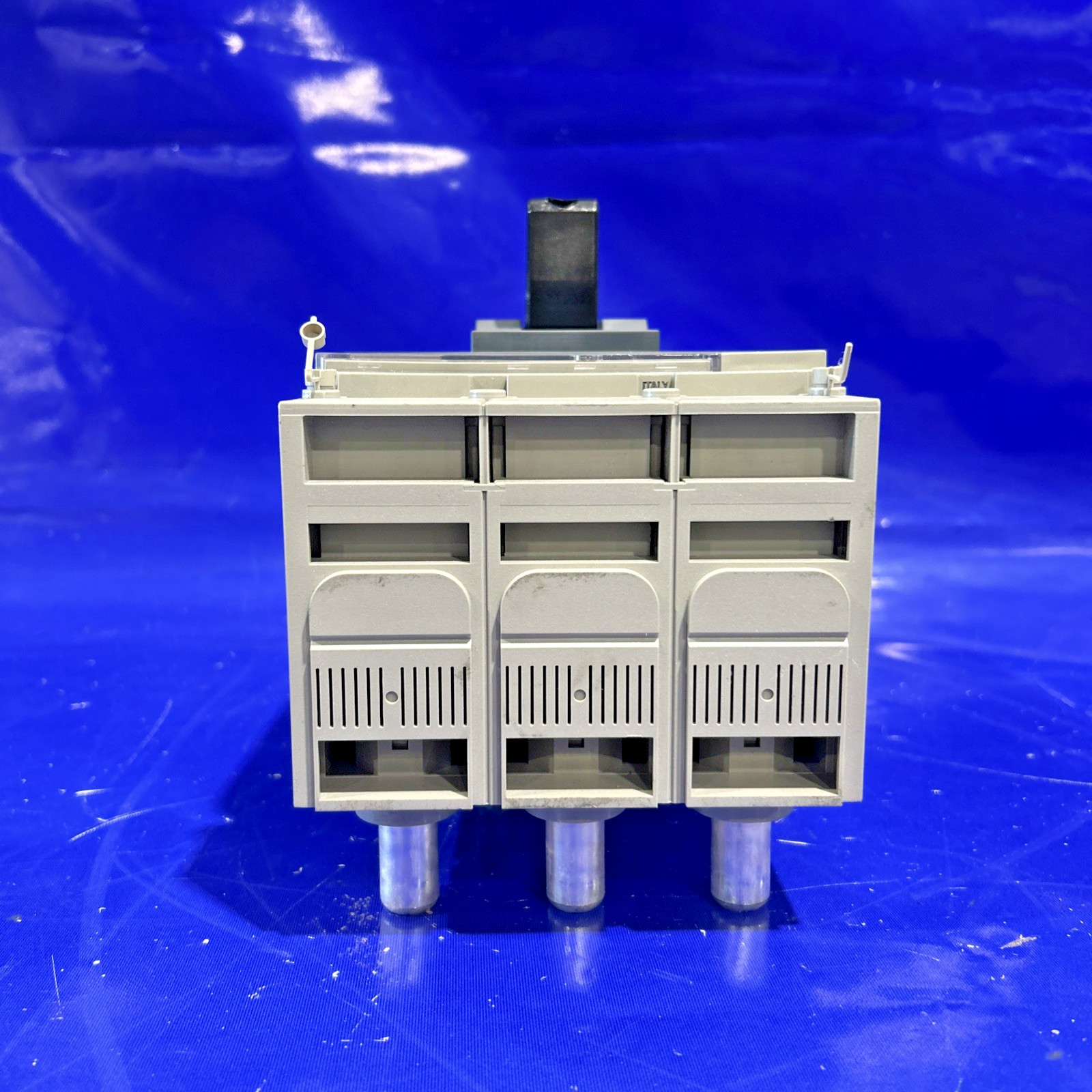 NSJ600A 600 Amp 600V 3 Pole Merlin Gerlin Circuit Breaker🟦