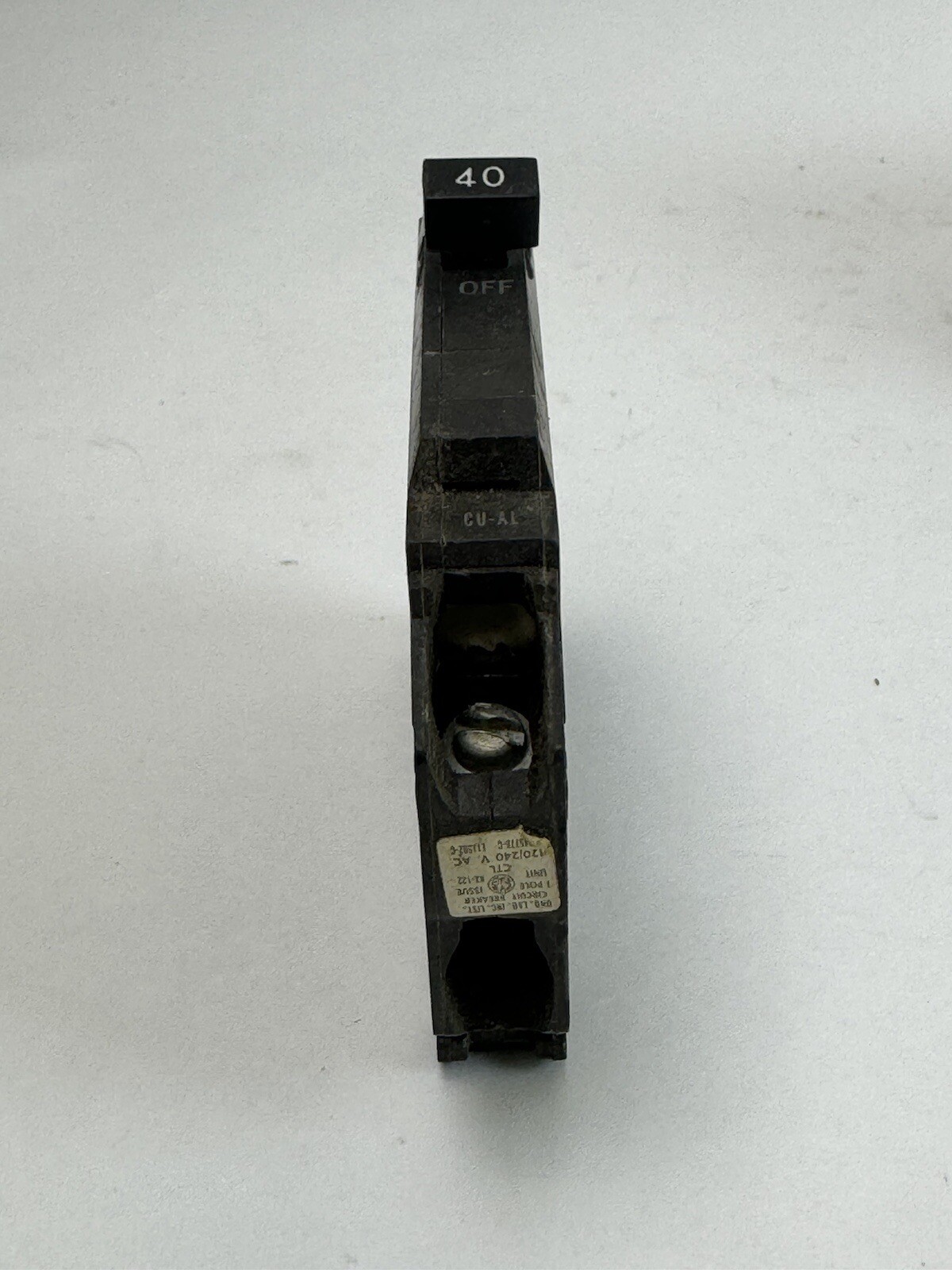 GE **LOT OF 6** THQP140 – CIRCUIT BREAKERS – 1 POLE, 40 A, 240 VAC