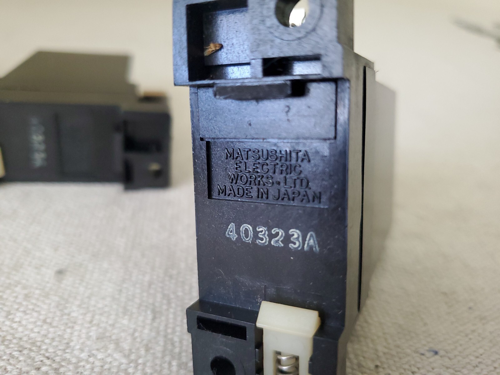 Matsushita BAD121305 3A Circuit Breaker BD12 M-5 220VAC RC2500A LOT OF 3