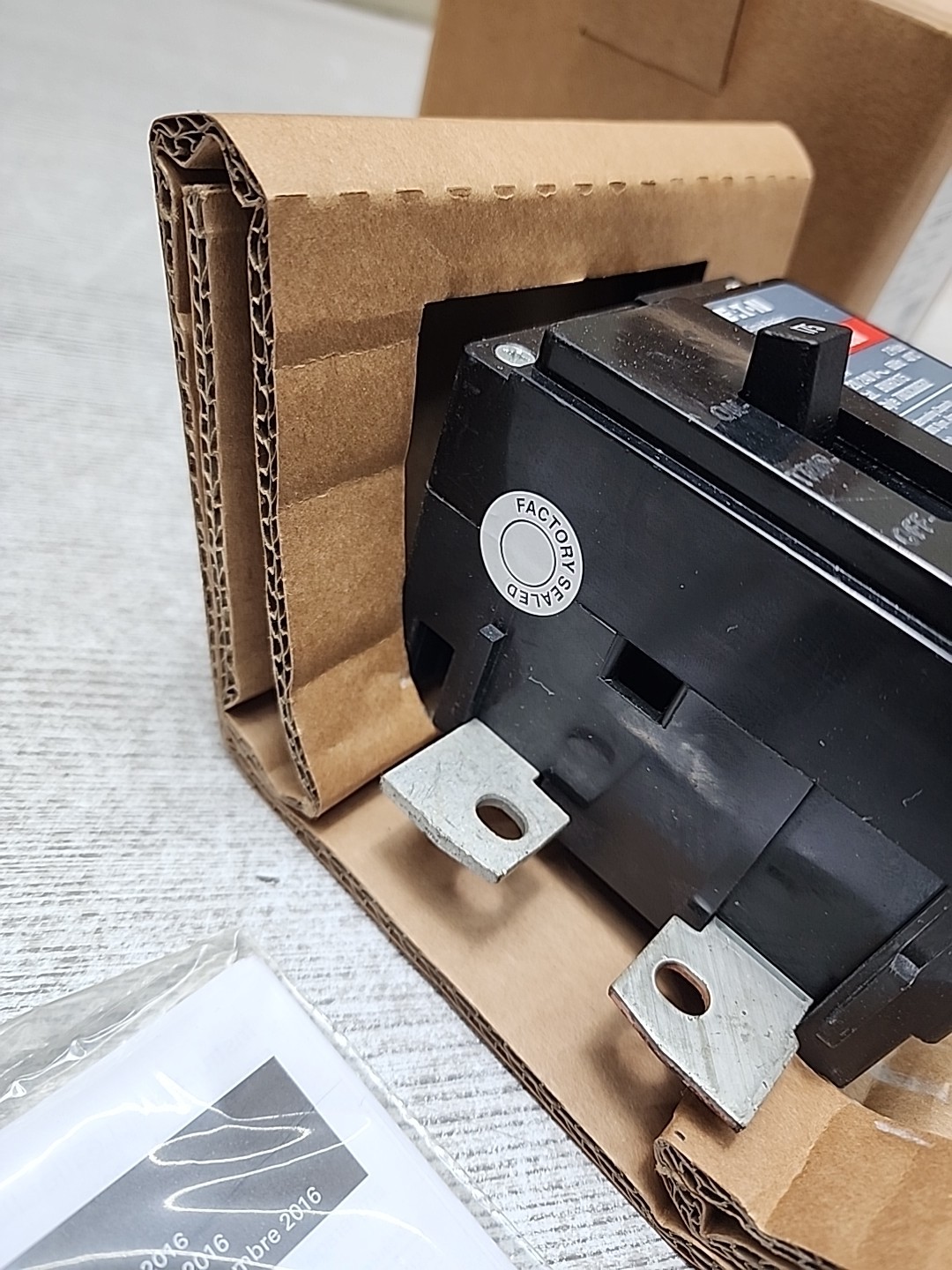 Eaton BWH2175 2 Pole 175 Amp 120/240v Type BWH 25k