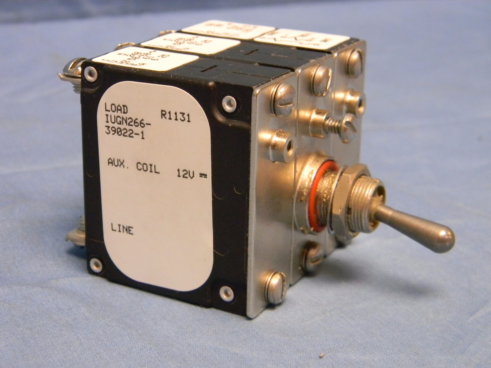 NEW Airpax IUGN266-39022-1 Magnetic Hydraulic Circuit Breaker 240VAC 3-Pole