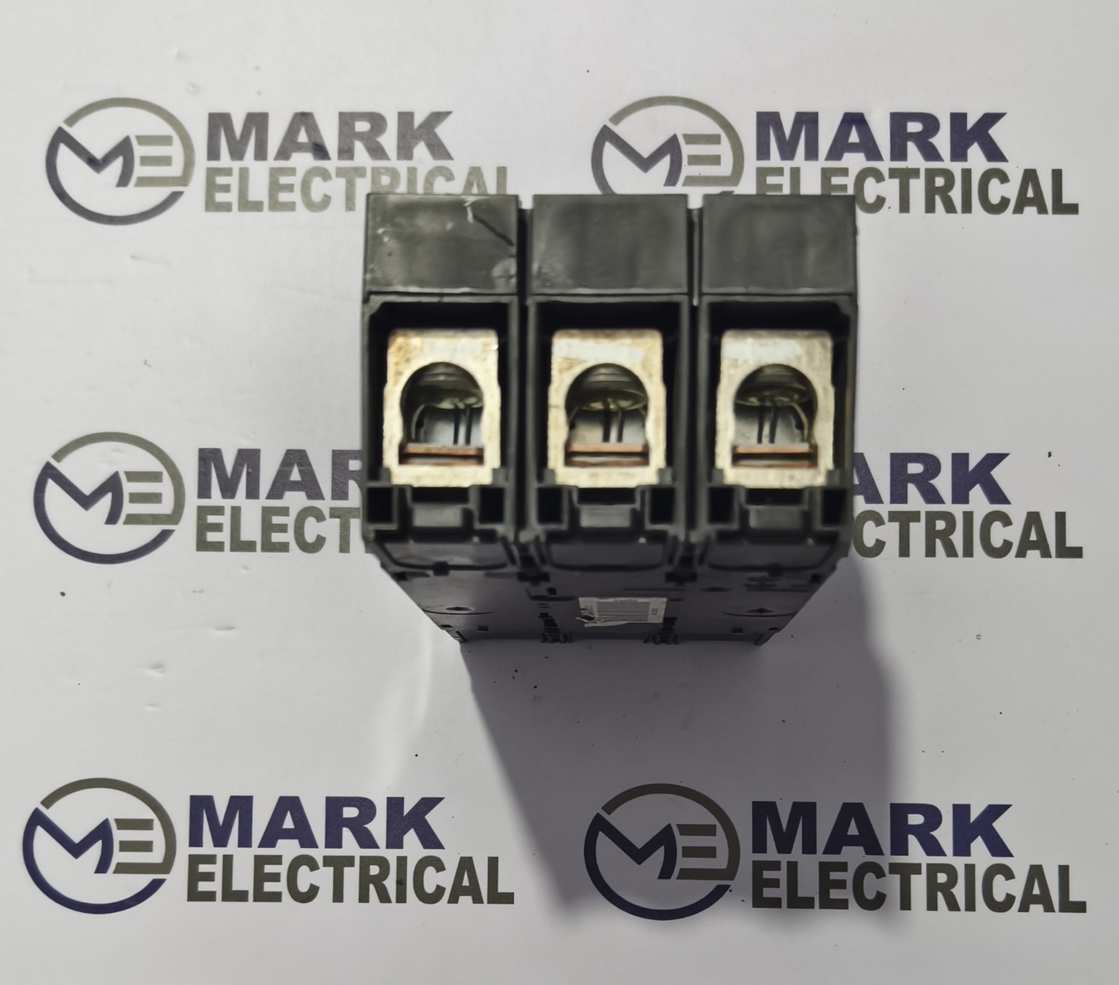 SQUARE D JGL36225 JG250 CIRCUIT BREAKER 225A 440VAC 35KA FAST SHIPPING