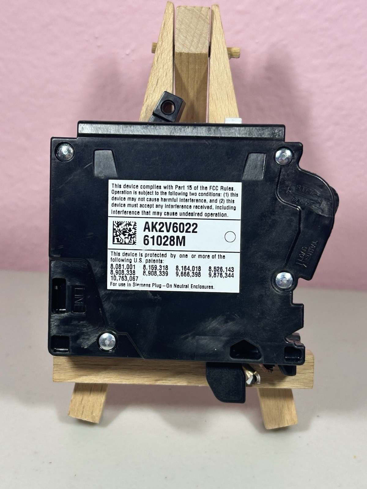Siemens QF115AN 15A GFCI Circuit Breaker 120V Plug-In On/Off Test Button