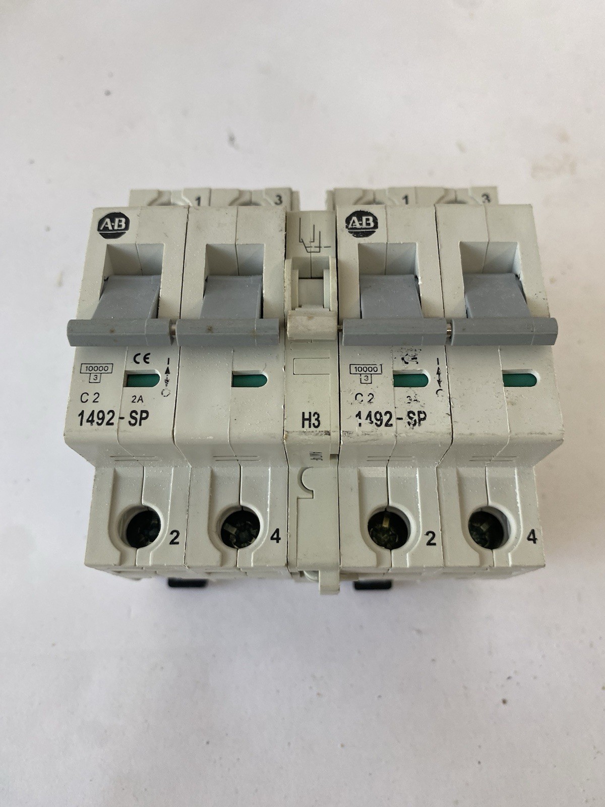 Lot Of 2 ALLEN BRADLEY 1492-SP2C020 SERIES C 2A CIRCUIT BREAKER