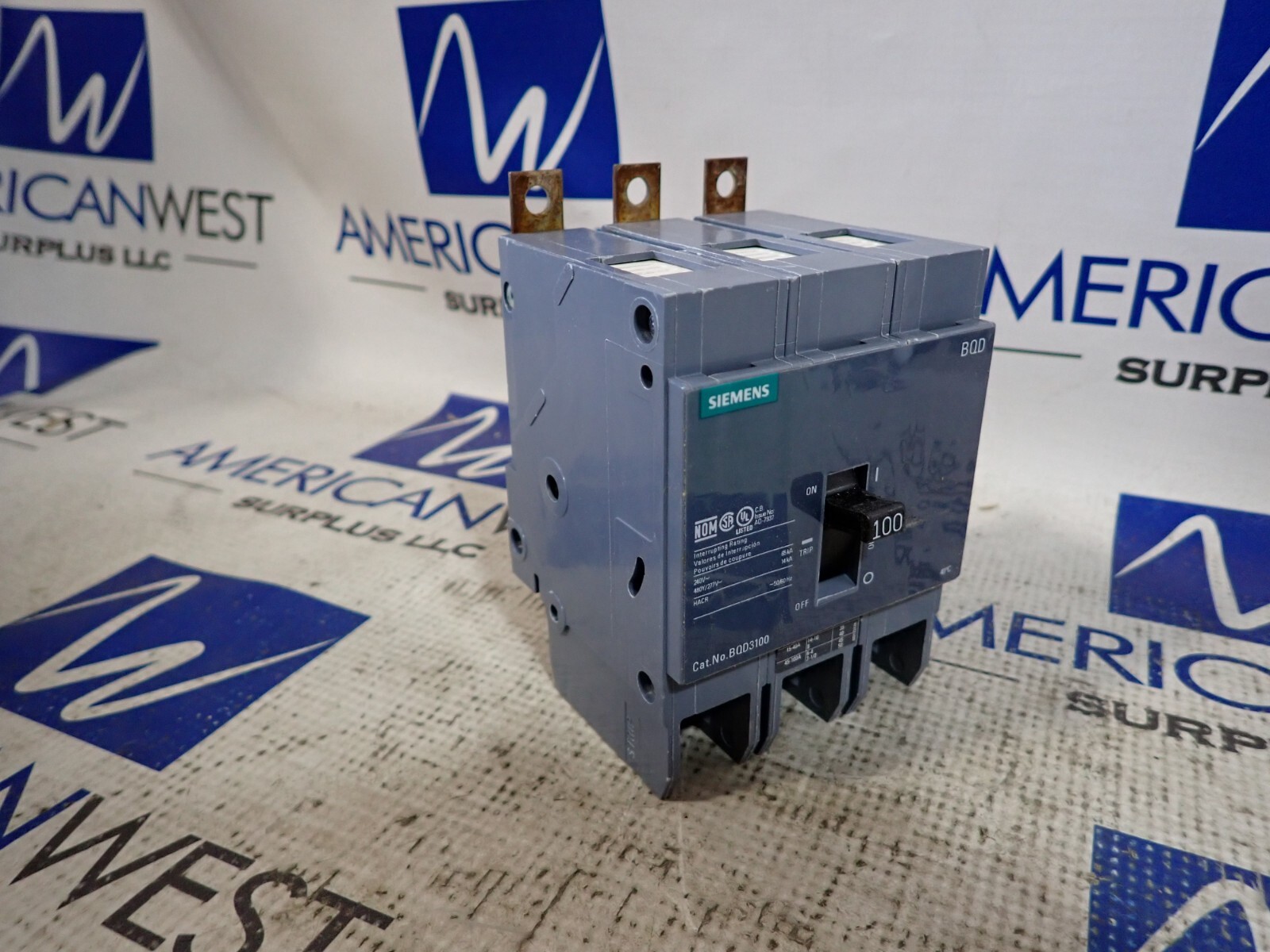 NEW in box Siemens BQD3100 3p 100 amp 14kA@480v Gray Style