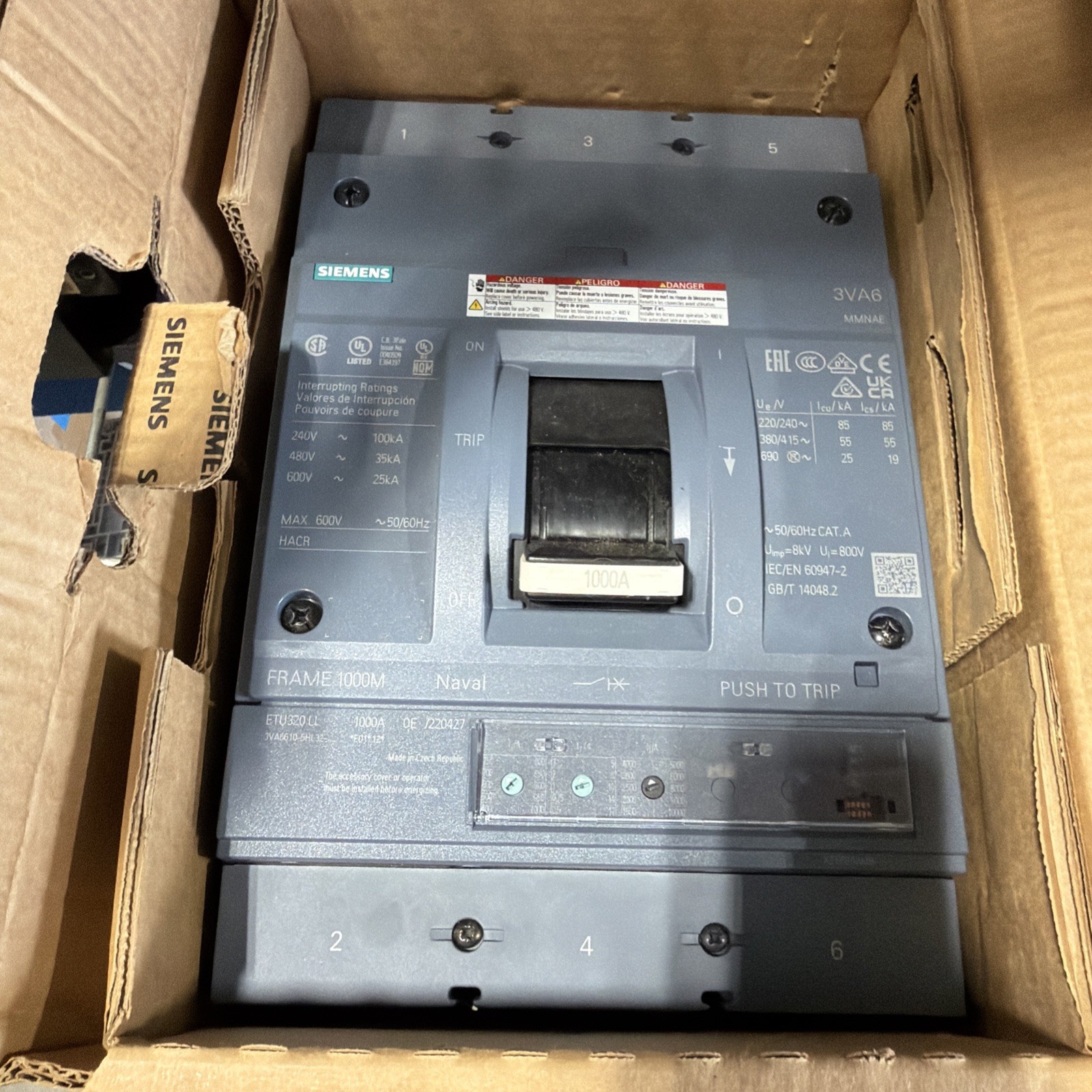 3VA6610-5HL32-0AA0 Siemens 1000a 3P Circuit Breaker New In Nox