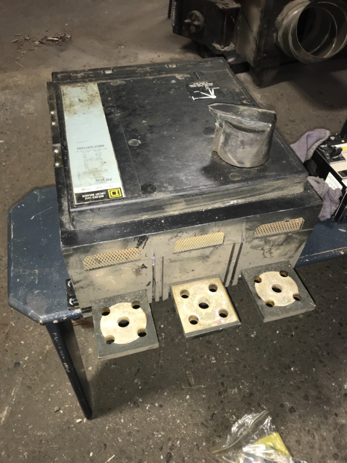 Square D Breaker, PHF2036, 2000amp, pre-owned, (HEHI-573)