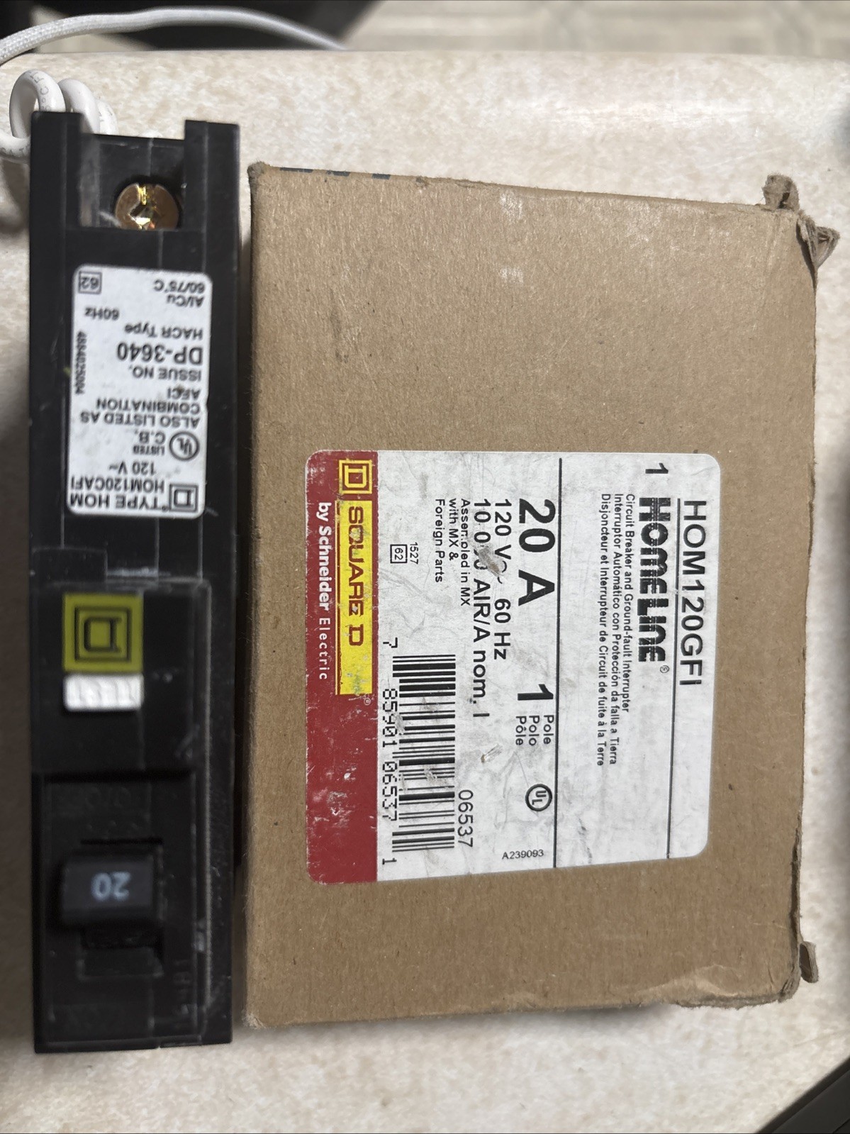 Square D HOM120GFI 20 Amp Circuit Breaker