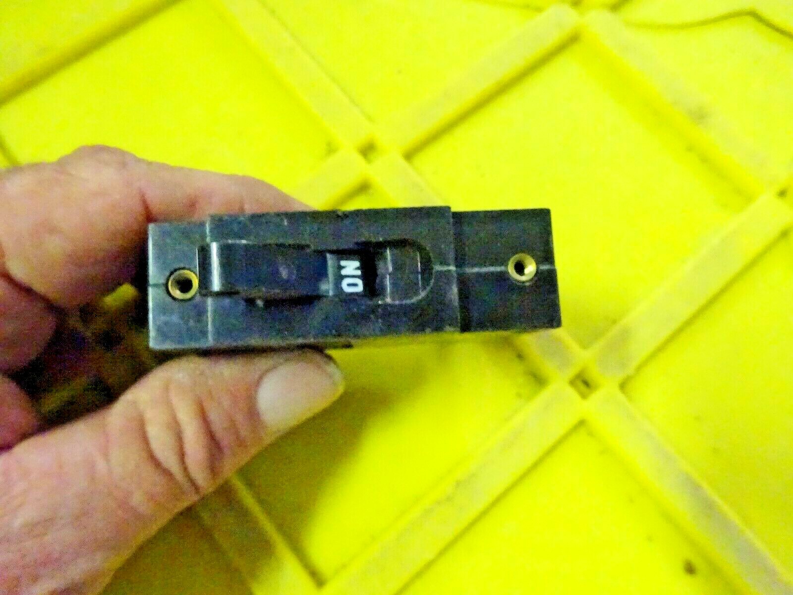 AMF W91X15-0-30 W91X15030 30A Electric Circuit Breaker