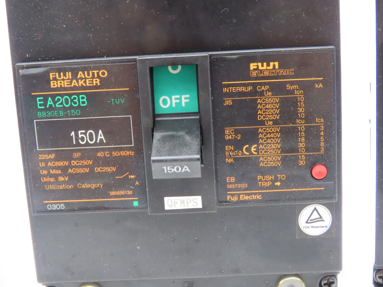 Fuji Electric EA203B Electric Circuit Breaker 150A 3 Pole Lot of 3