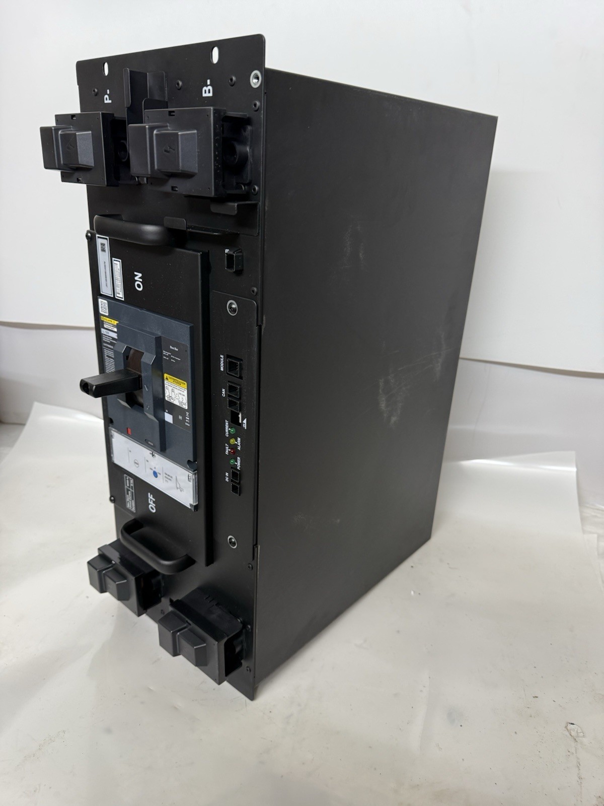 NEW Square D LLF37060D33 PowerPacT L 600A 3P 500VDC Circuit Breaker Samsung SDI