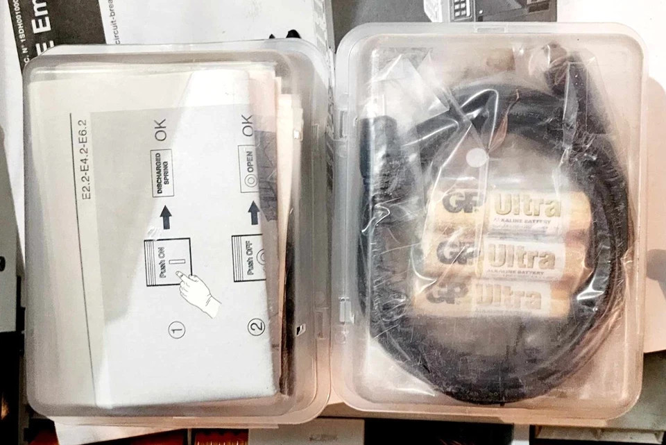 ⚡VIEW PHOTOS⚡ ABB SACE EMAX 2 E2.2 N EKIP HI-TOUCH LSIG 1600A CIRCUIT BREAKER