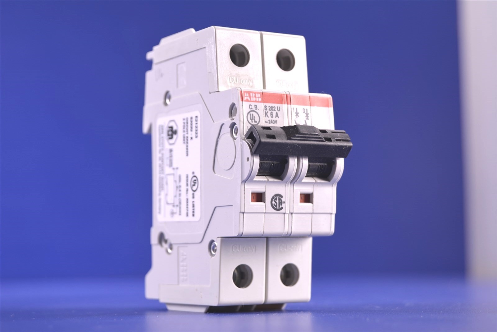 ABB Miniature Circuit Breaker S200U 2-Pole 6A 240Vac UL & CSA P/N: S202U-K6A