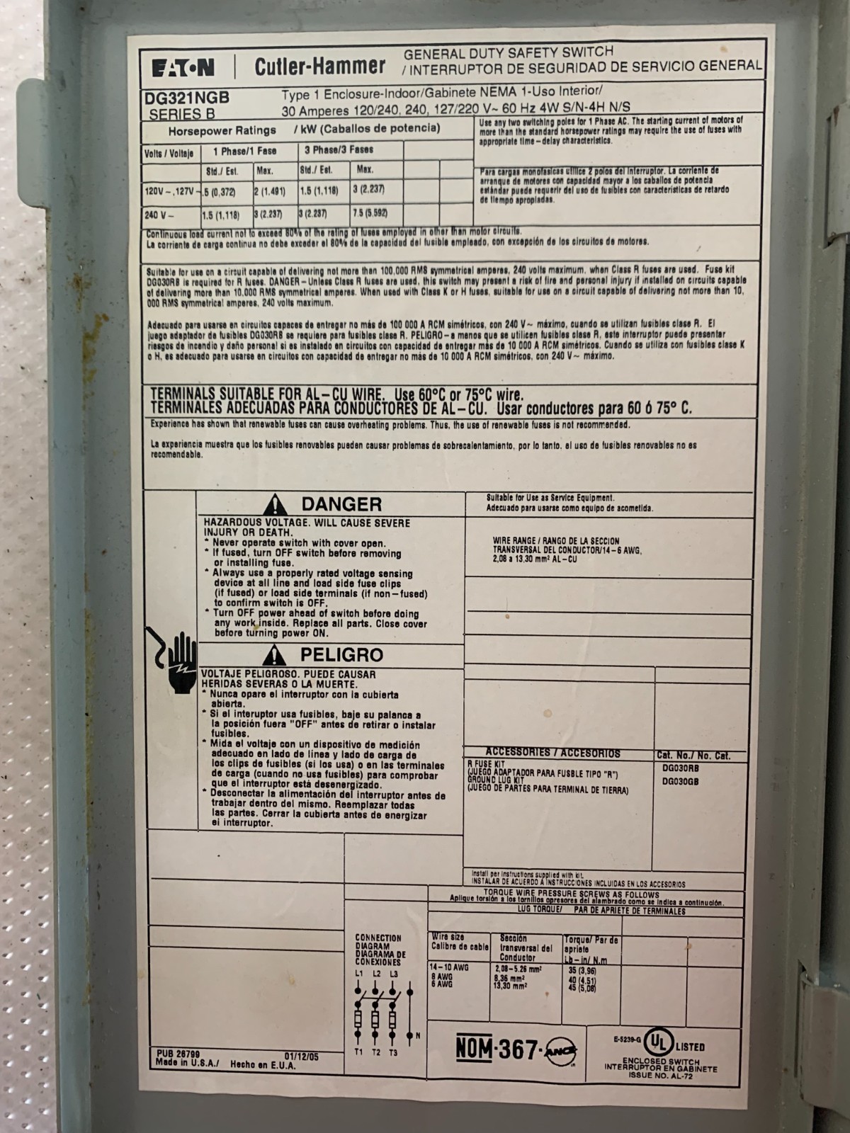 EATON DG321NGB 30 AMP 240 VOLT 3 PHASE FUSIBLE INDOOR DISCONNECT..D-2251