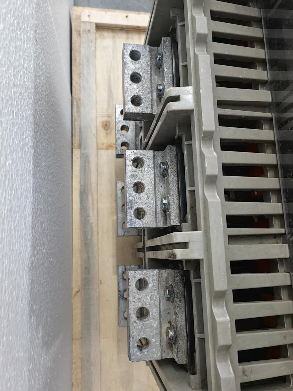 SCHNEIDER MASTERPACT | NW20H1 | NW20 H1 | MICROLOGIC 7.0A, 2000A | TESTED OKAY