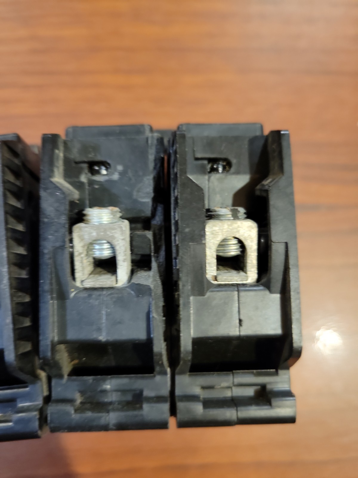 Lot Of Challenger Miniature Circuit Breaker, 15A, 20A, 30A, 1 , 2 Pole I1