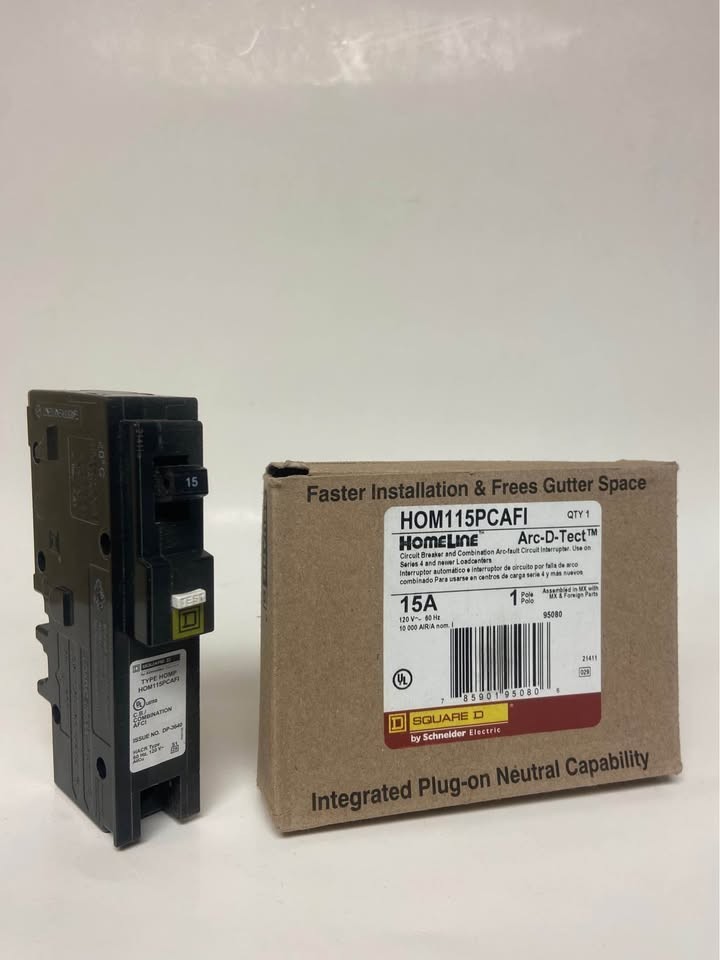 SQUARE D HOMELINE HOM115PCAFI 15A AFCI PLUG ON NEUTRAL Lot of 9