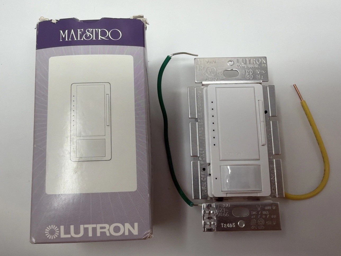 LUTRON MAESTRO MSCL-OP153M-WH Motion Sensor Light Dimmer Switch 150 W LED 120VAC