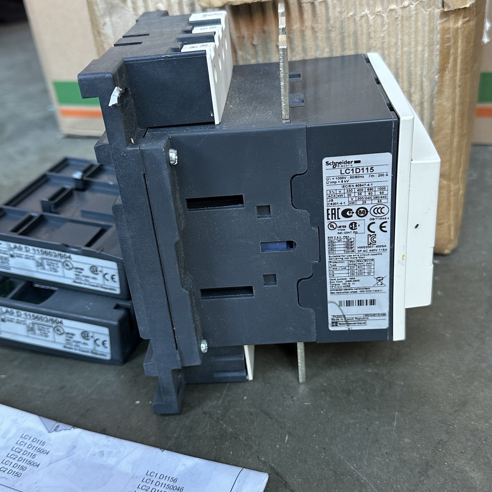 NEW OPEN BOX Schneider LC1 D115BD 3P 115A 24VDC Coil Contactor 75HP 460V