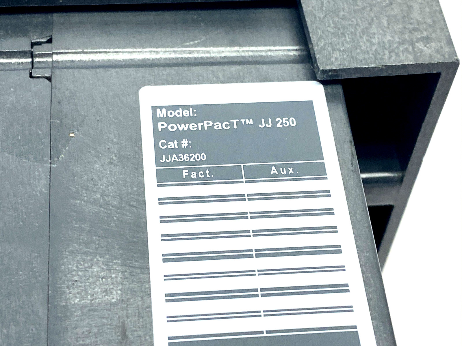 Schneider Electric JJA36200 Circuit Breaker, PowerPacT J, 200A 3P 600VAC 25kA