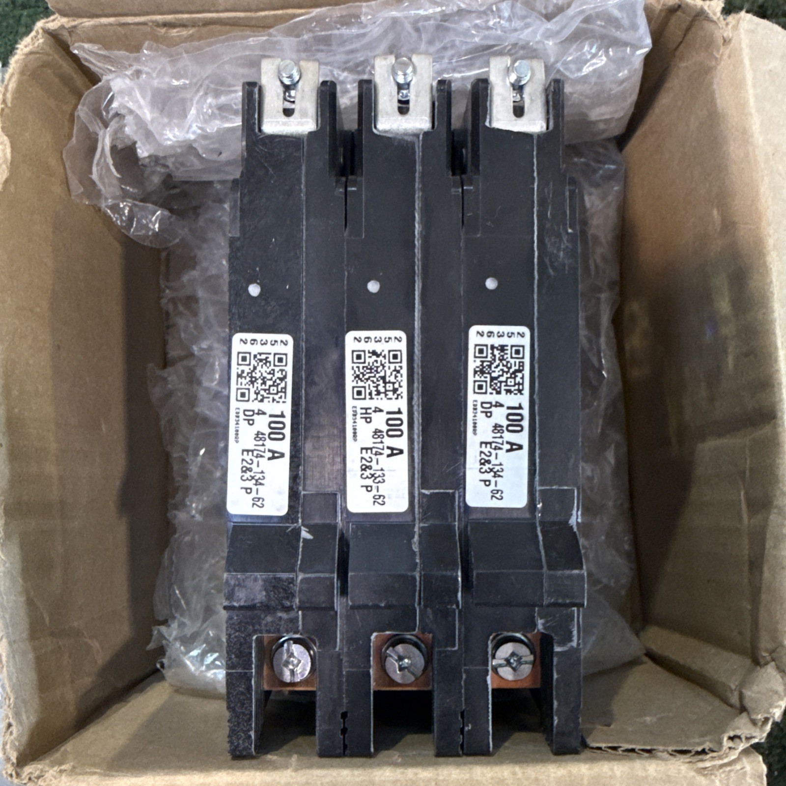 Square D EDB34100 100A 480/277V 3-Pole Bolt-On Magnetic Breaker New Open Box