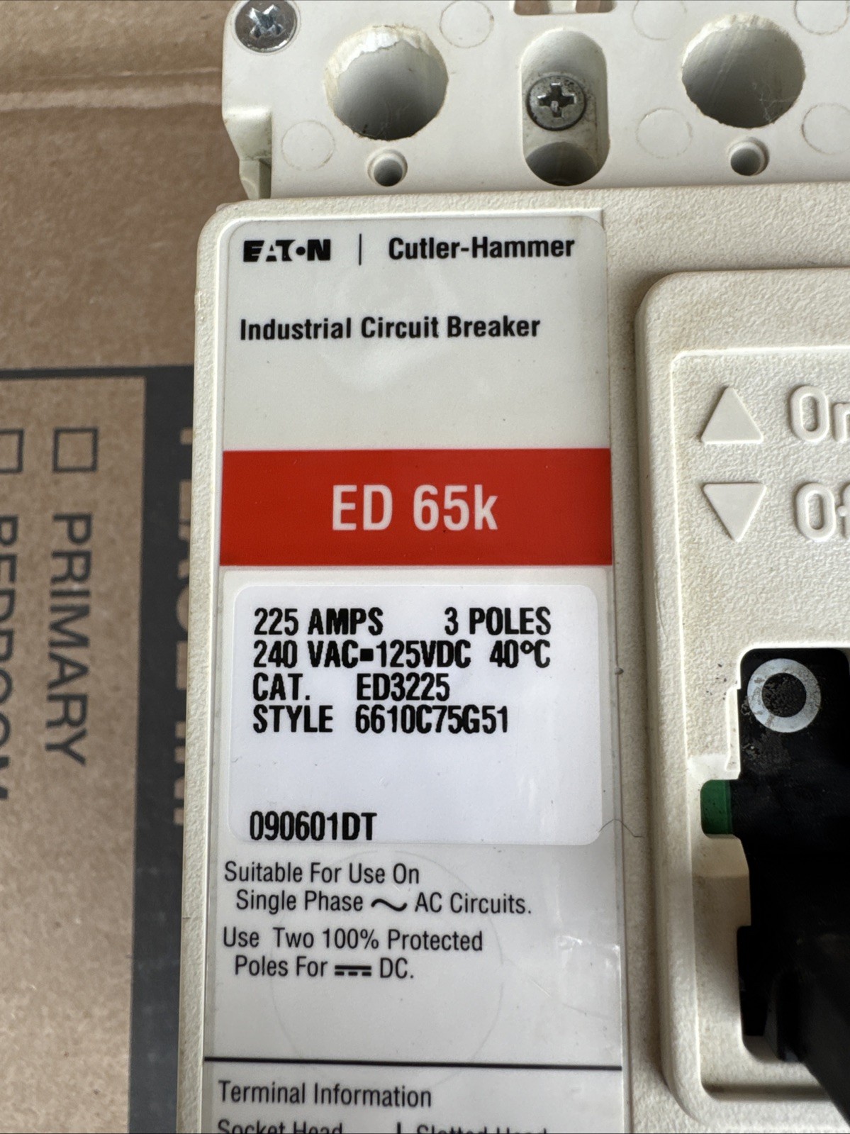Eaton Cutler Hammer ED 65k ED3225 3 Pole 225 Amp Circuit Breaker 3P 225A 240VAC