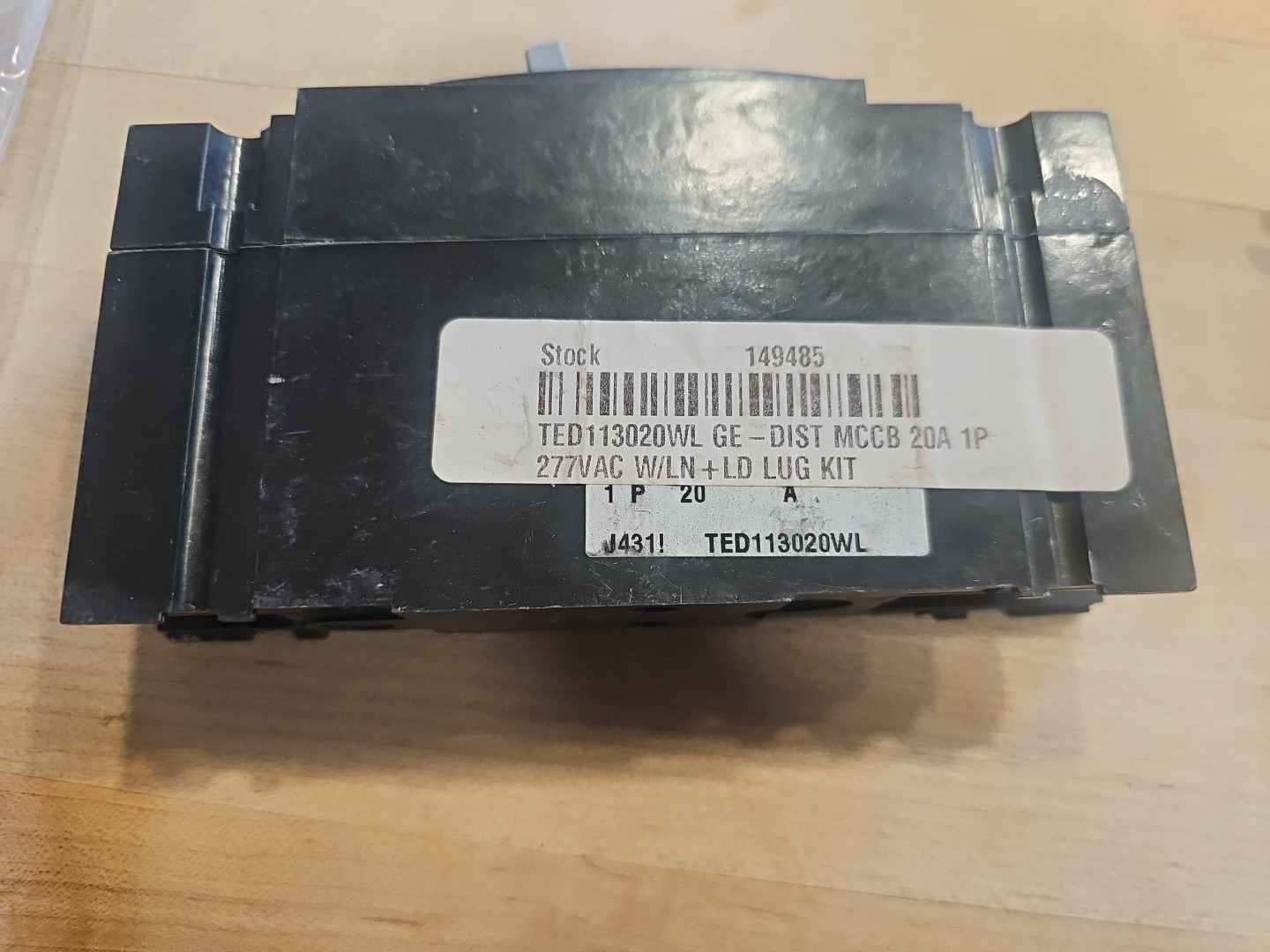 TED113020 GE 1POLE 20AMP 277V NEW