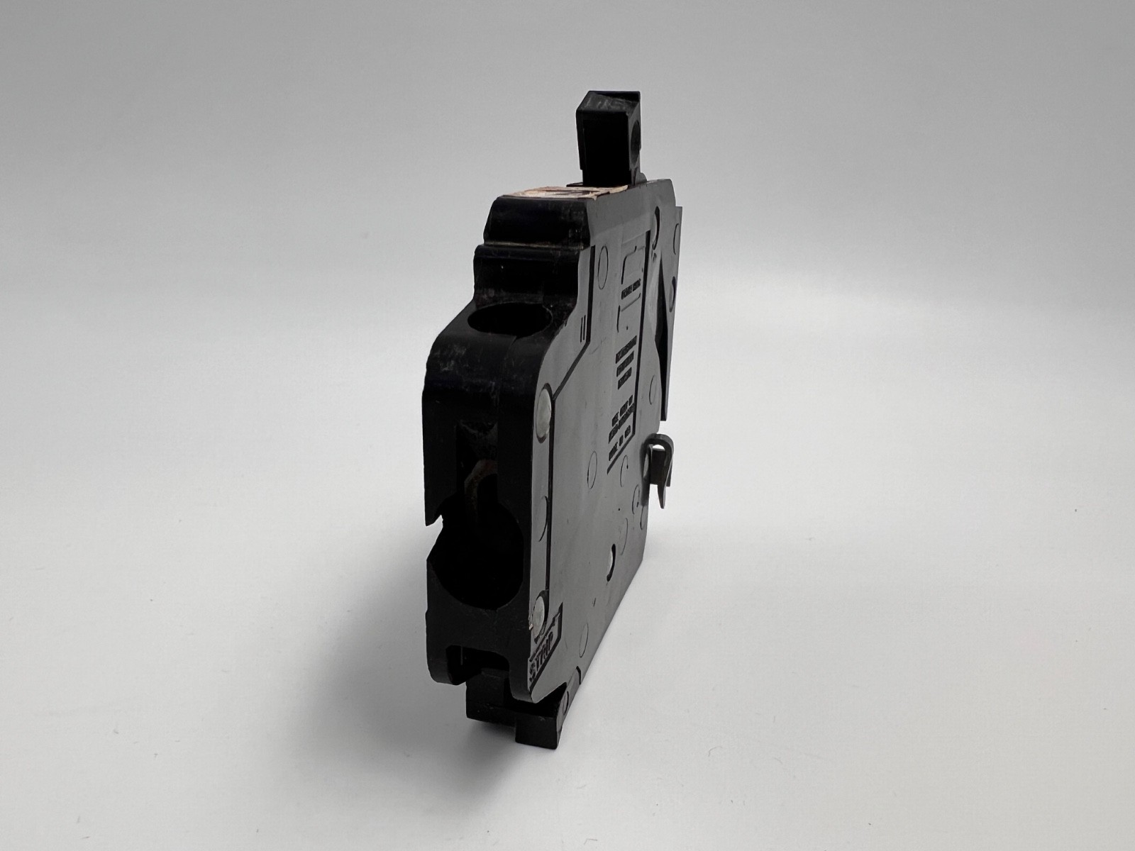 Crouse Hinds 15 Amp 1 Pole MH115R MH/MM Circuit Breaker Right Clip