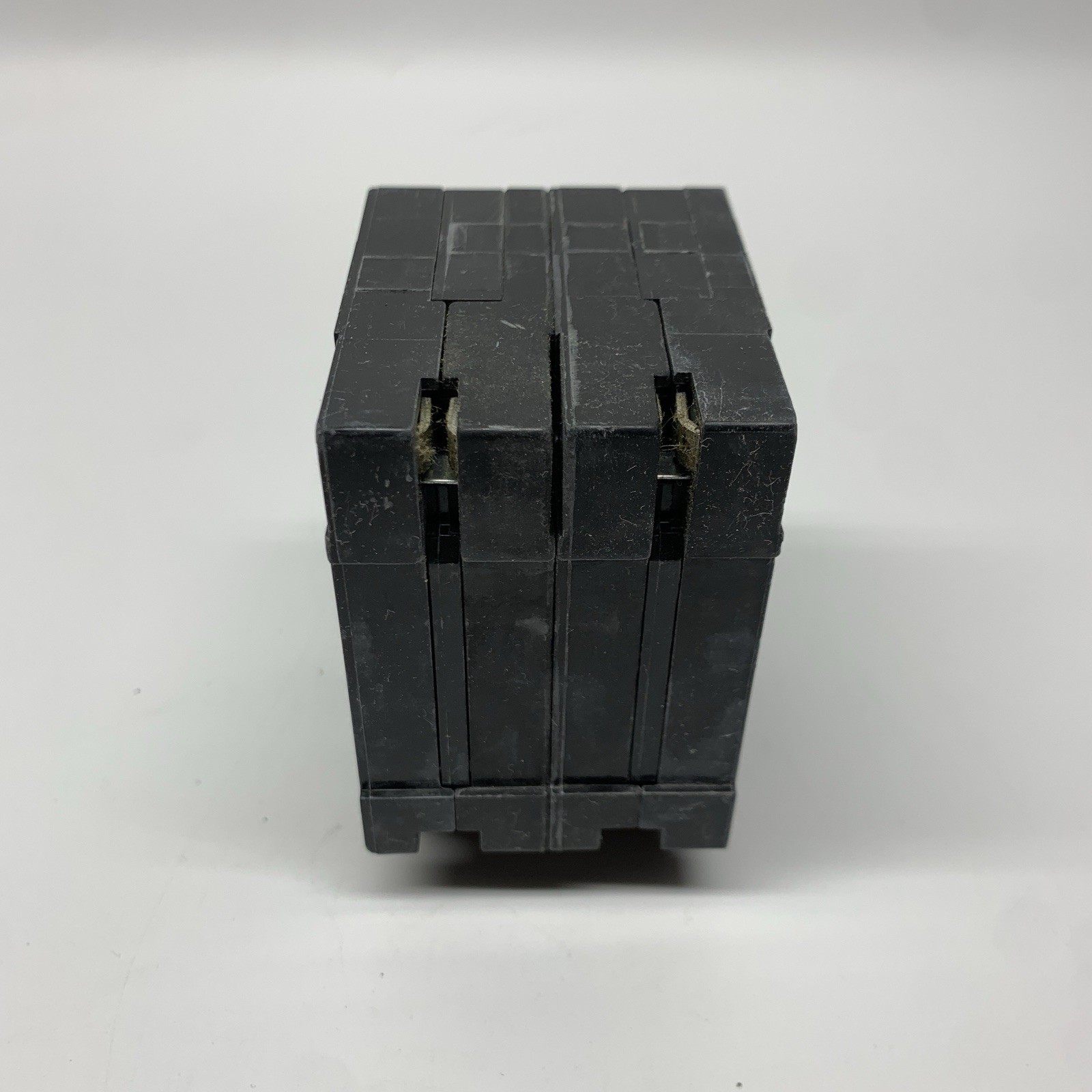 Homeline 2-20 Amp Single-Pole 1-30 Amp 2-Pole Quad Tandem Circuit Breaker