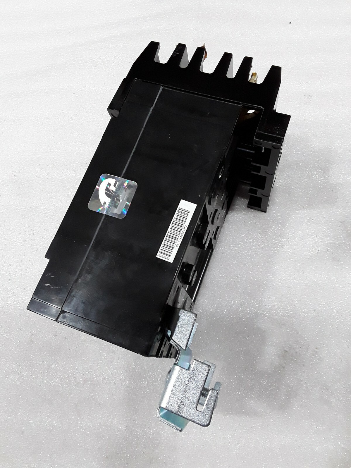 QDA32100 SQD 3POLE 100AMP 240V NEW