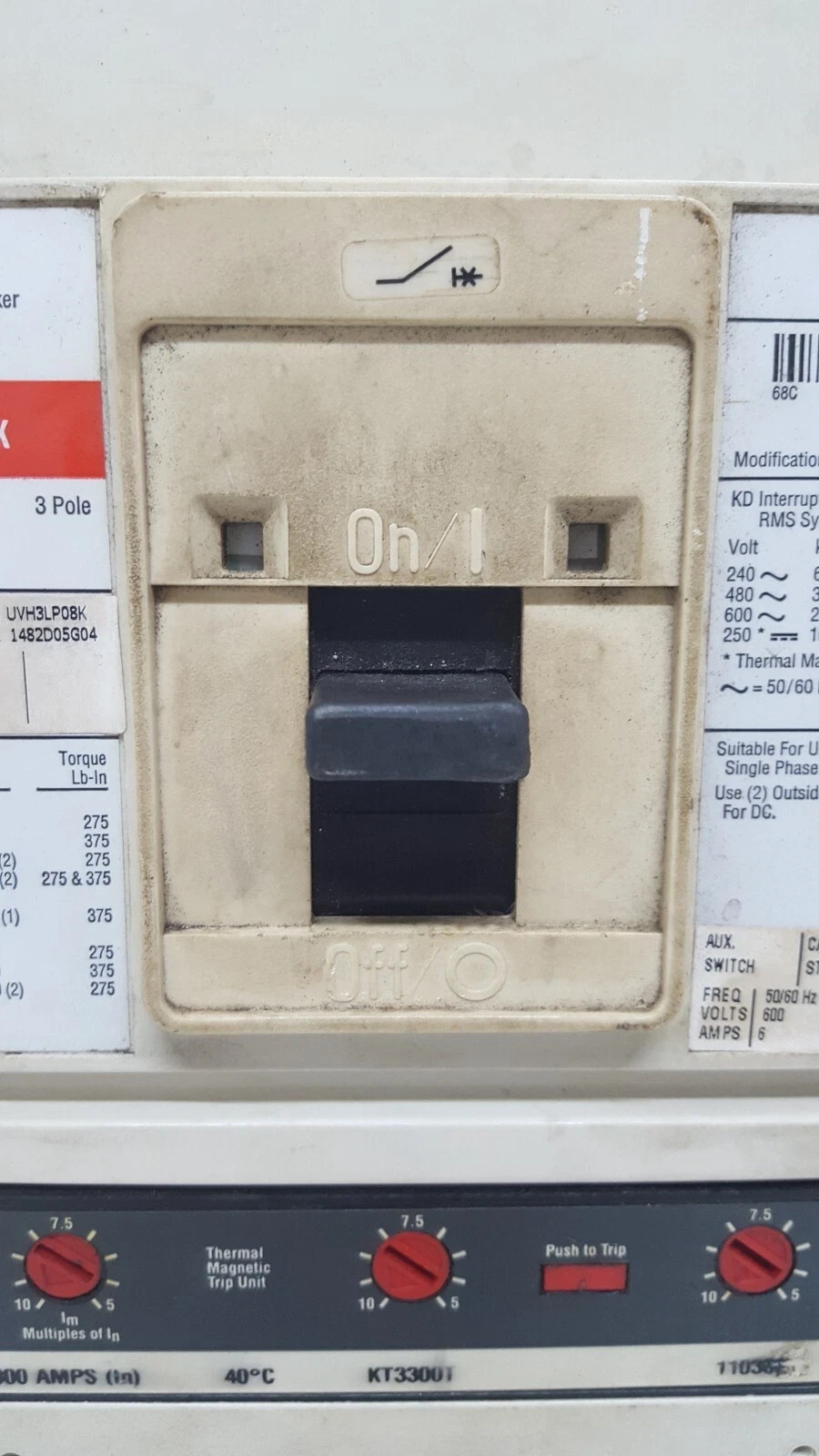 EATON | CUTLER HAMMER KD3400F 3 POLE 400 AMPS KD 35K CIRCUIT BREAKER / TESTED OK