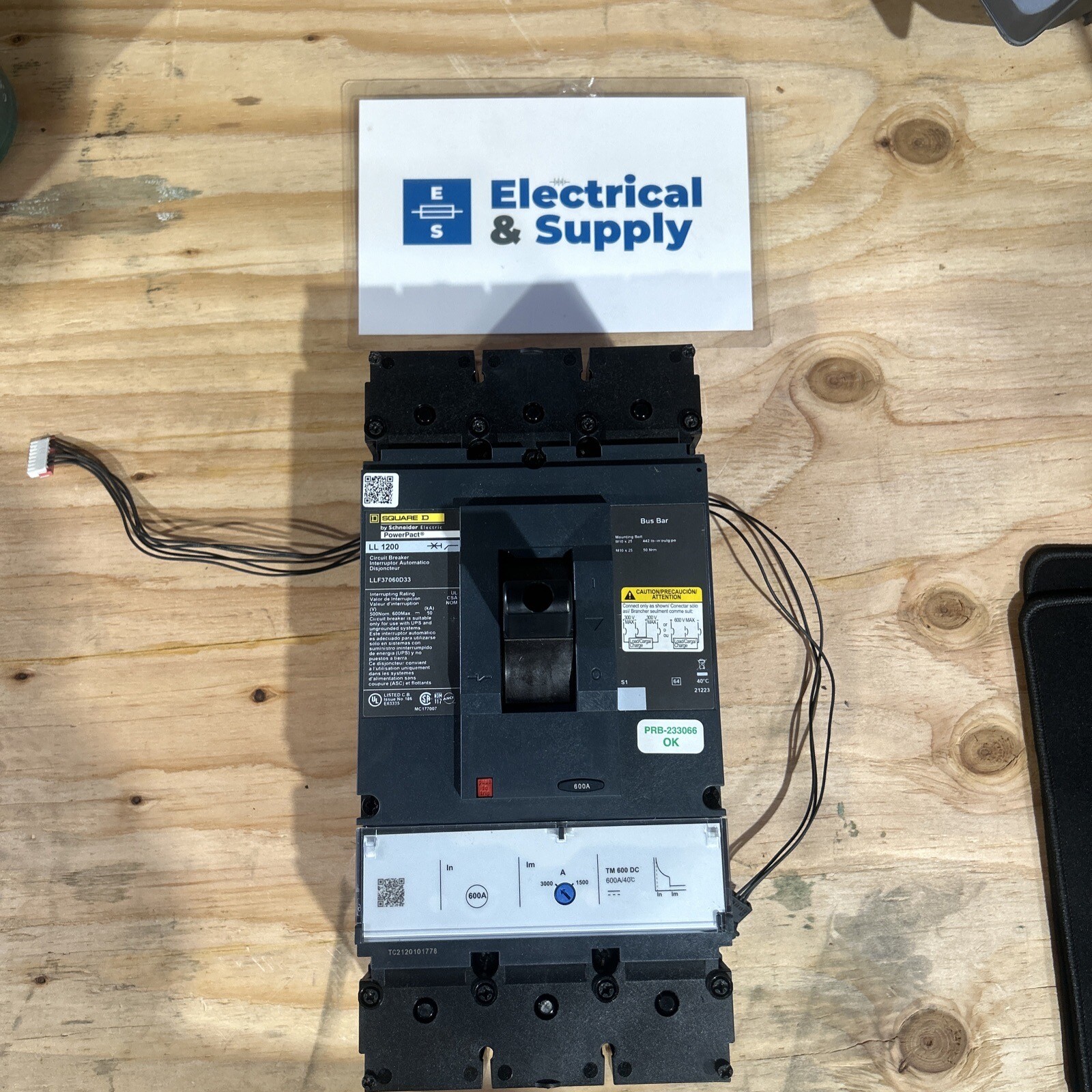 600 Amp LLF37060D33 Square D Powerpact 600V