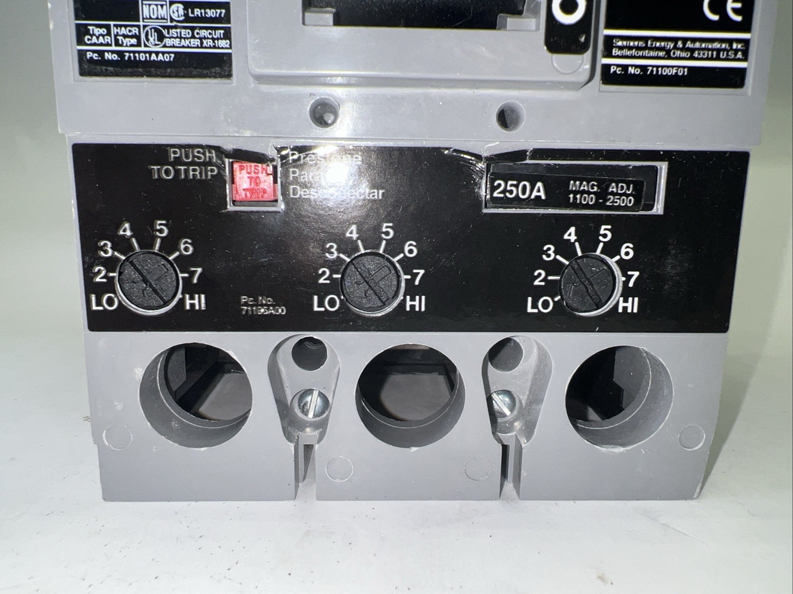 Siemens FXD63B250 Circuit Breaker 3-Pole 250 Amps 600 Voltage