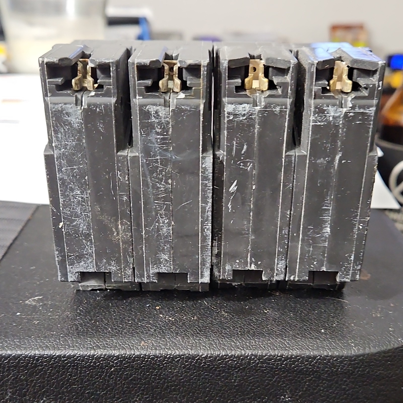 GE THQL2160 60A Circuit Breaker 2-Pole 201-250V QTY (2)