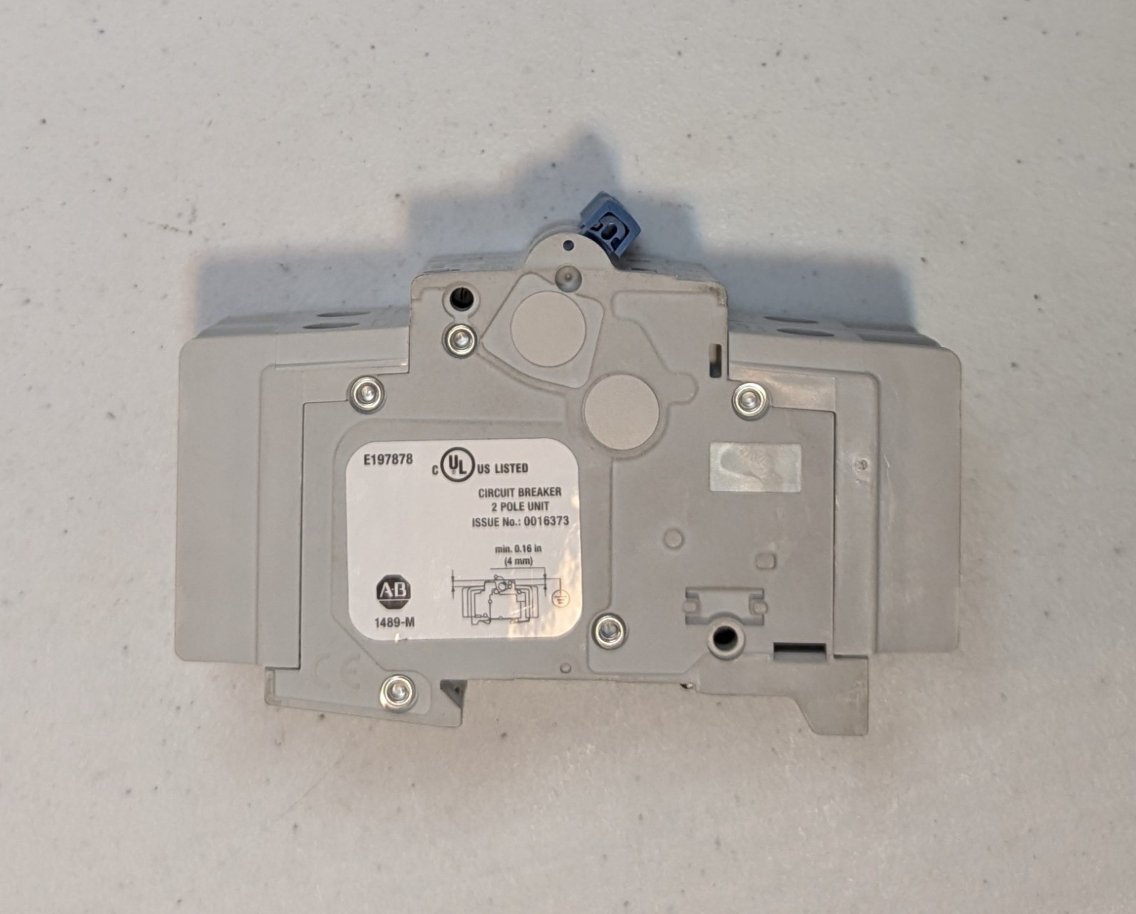 Allen-Bradley 1489-M2D060 Miniature Circuit Breaker, 2 Pole, 6A, DIN Rail Mount