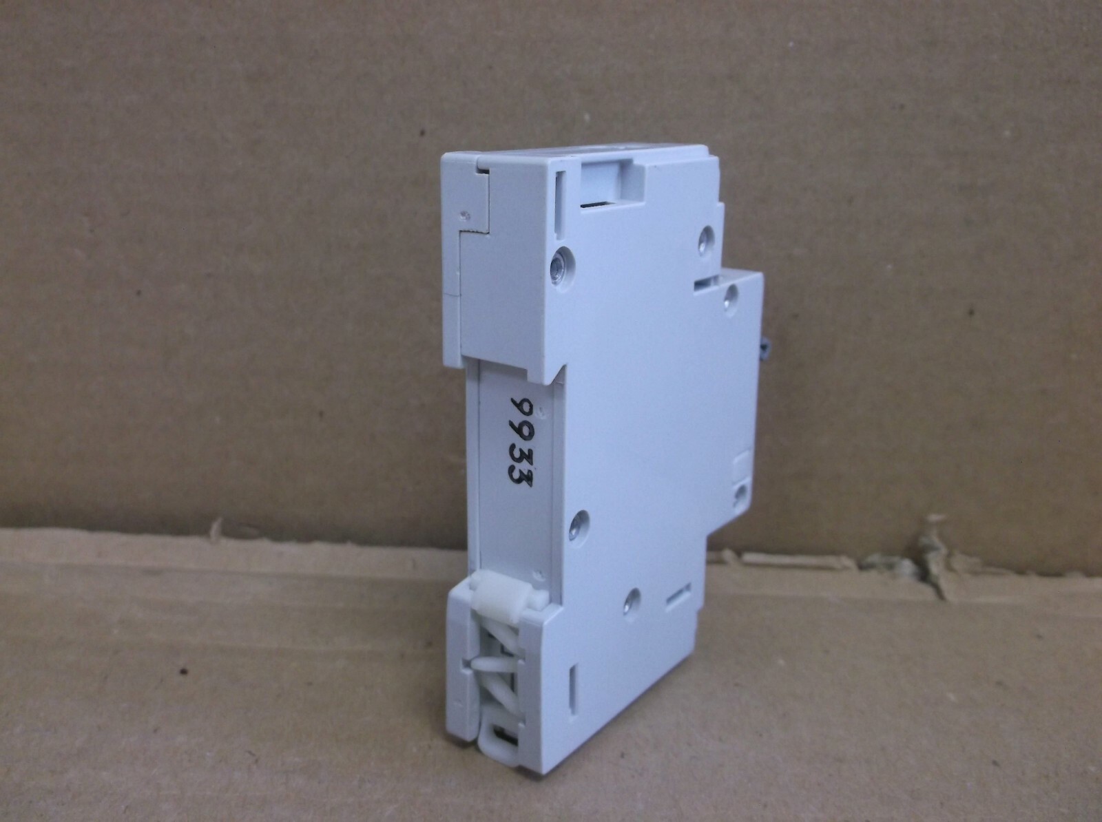 1492-CB1G300 B Allen Bradley NEW 30A Circuit Breaker Protector 1492CB1G300