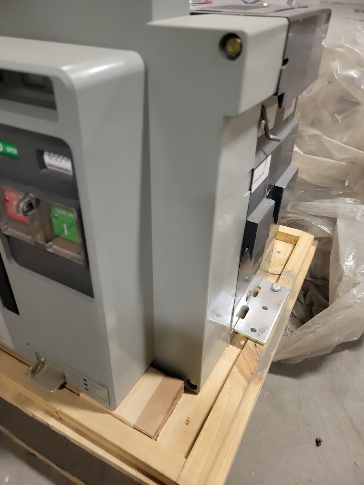 Eaton Magnum DS MDS816 Circuit Breaker 1600 Amp – MDS8163WEA