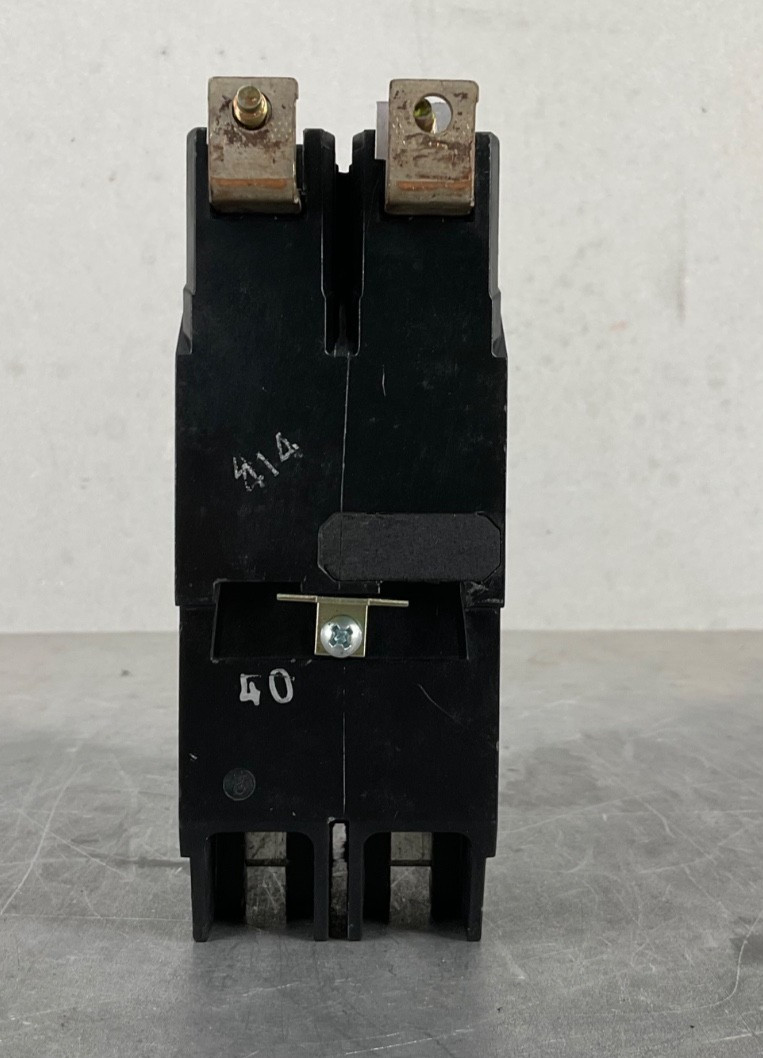 G.E. TEYMO240 CIRCUIT BREAKER 2P 40 A 480/277VAC NEW