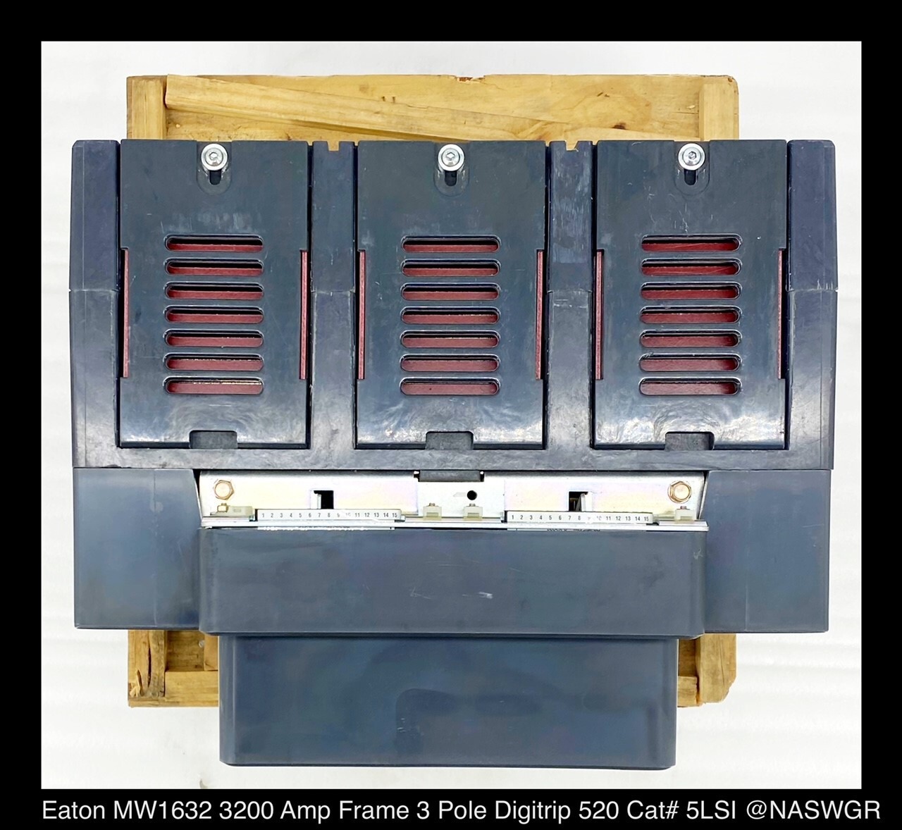 Eaton Magnum IEC MWI632 Breaker (M/O,B/I) – 3200 Amp – Unused/Warranty