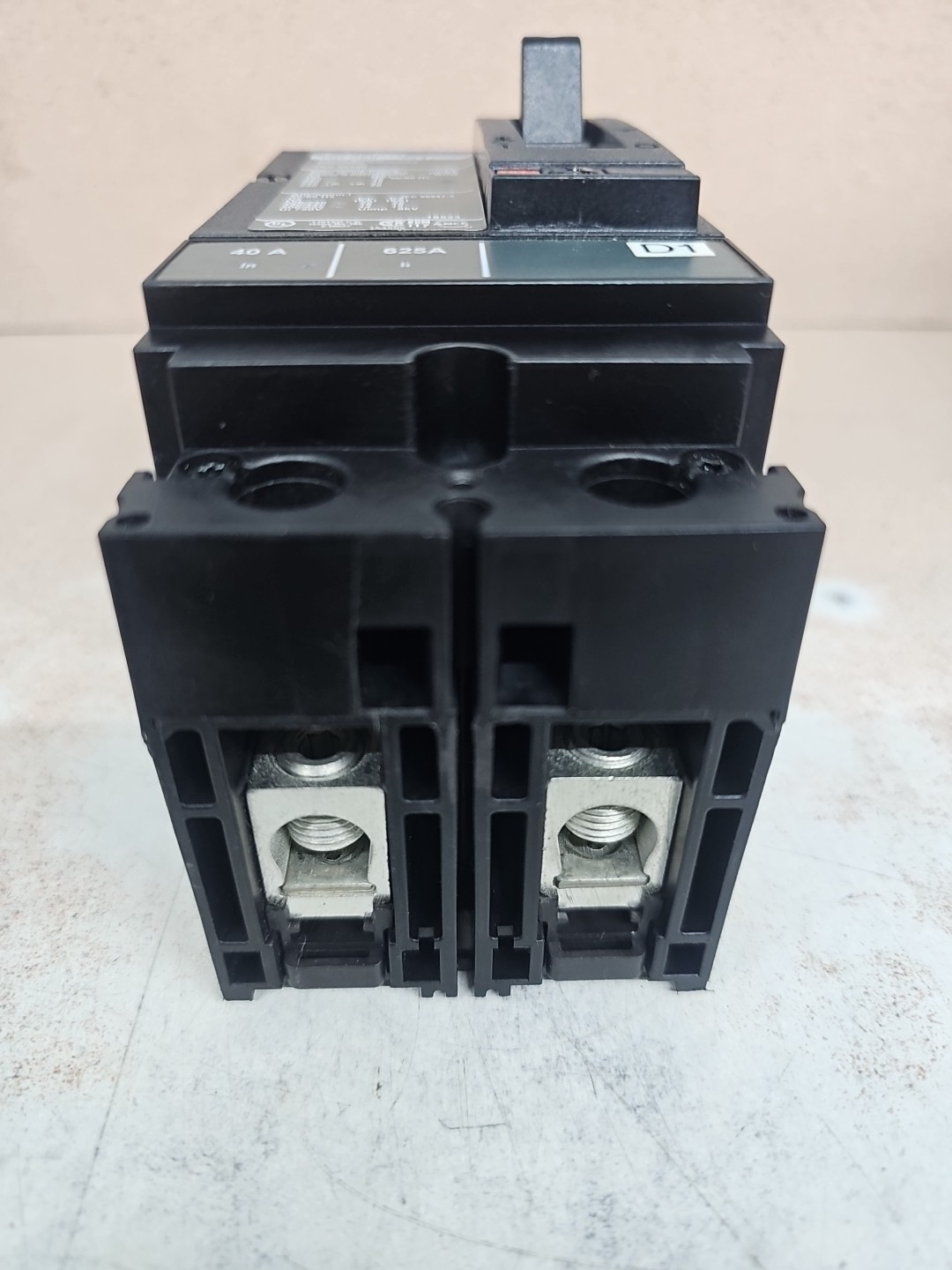Square D HDL26040 40 Amp 600 Volt 2 Pole Thermal Magnetic Circuit Breaker