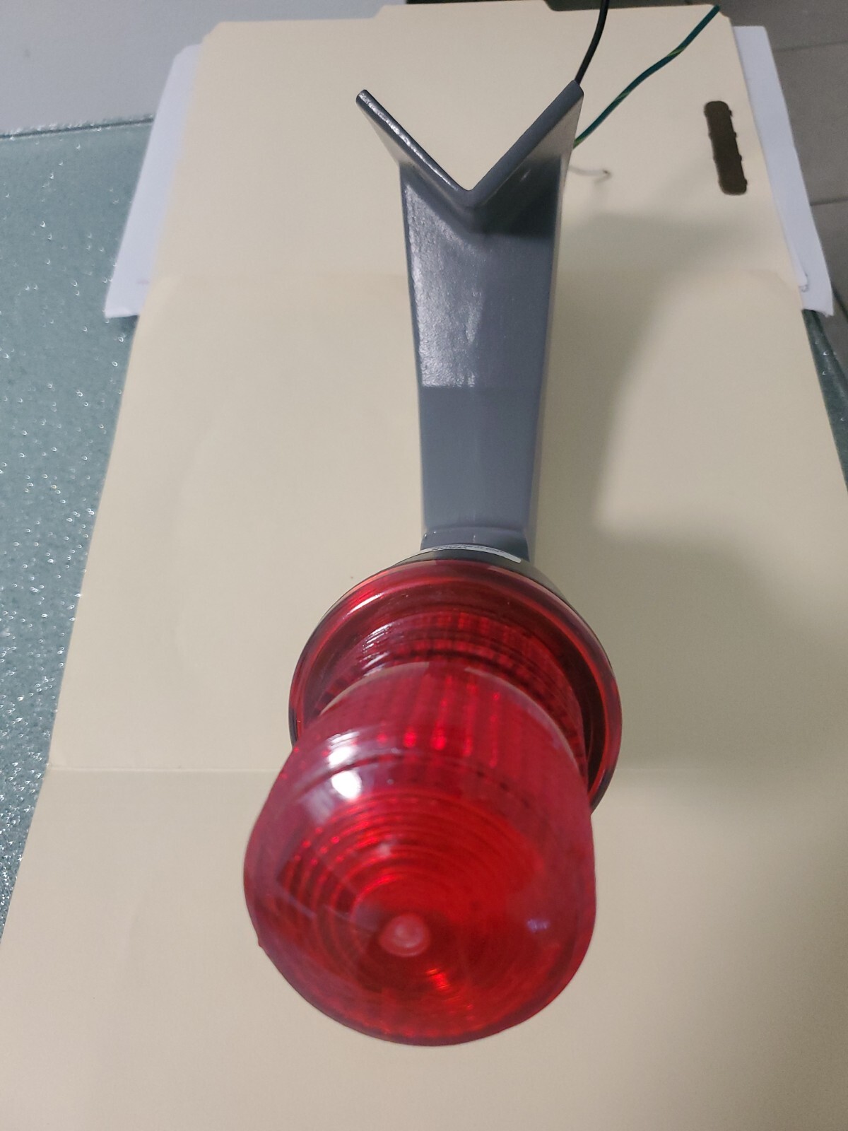 LP3 STREAMLINE LP3PL 120VAC RED LED SIGNAL LIGHT , USED, WITH  BASE 