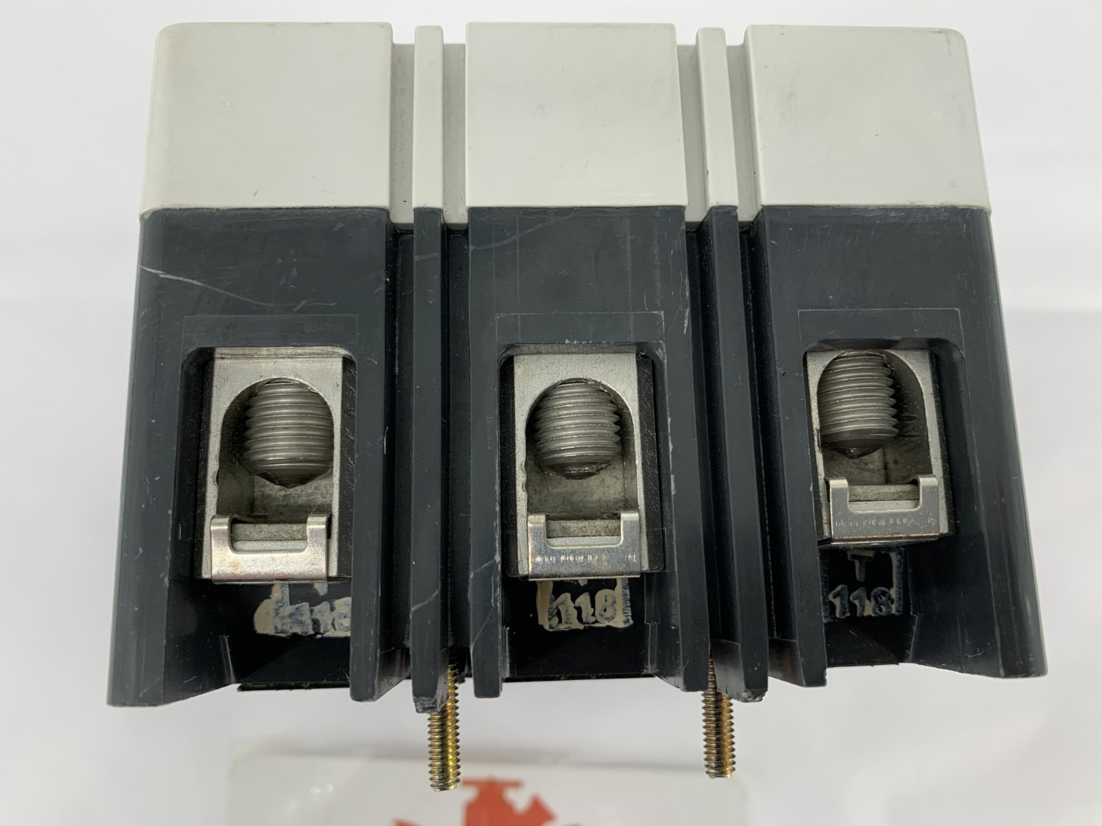 Eaton Cutler-Hammer ED3200 200A 3P 240VAC 125VDC Molded Case Circuit Breaker