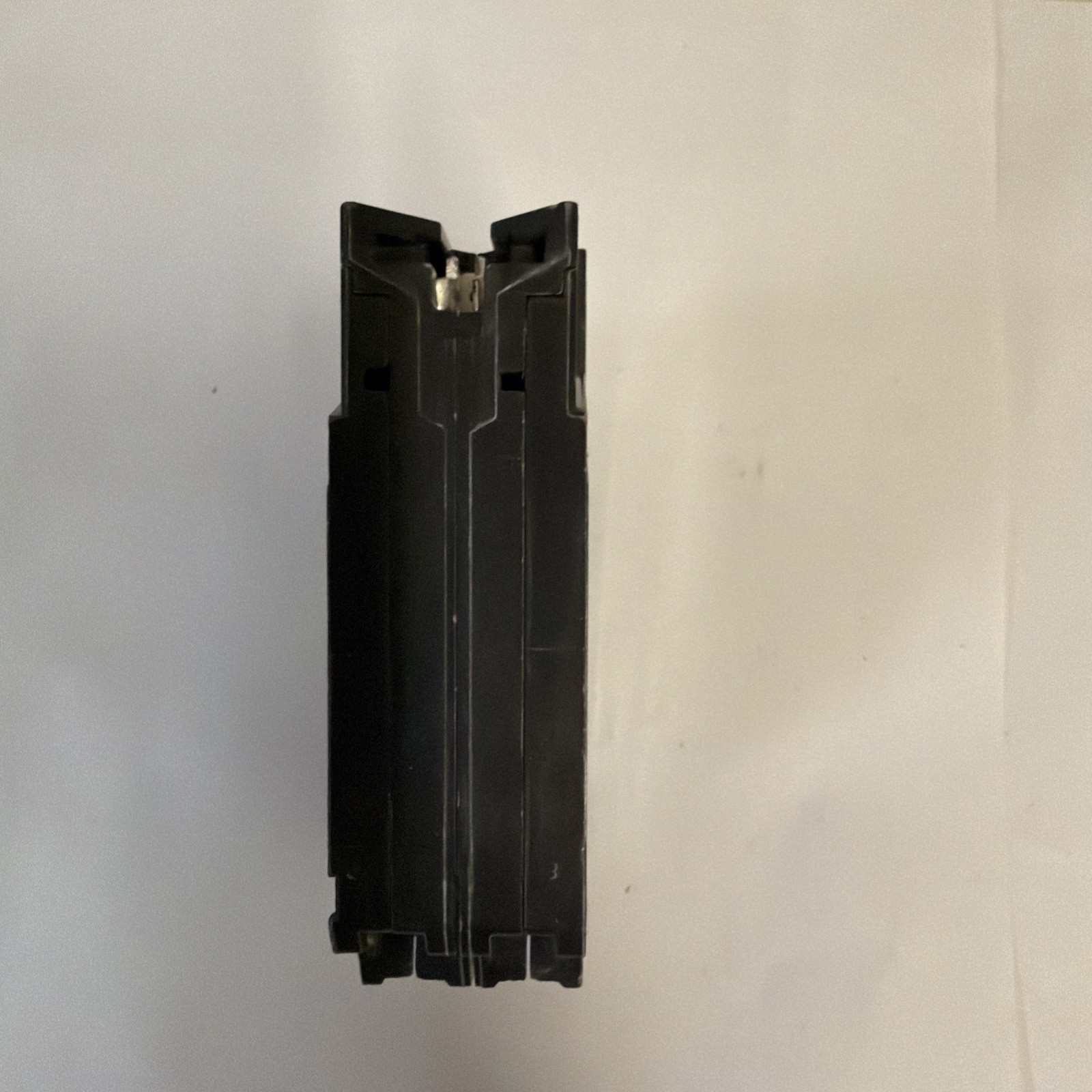 GE THQLT1515 Q-LINE 2-15 AMP SINGLE-POLE TANDEM 120/240-VOLTS CIRCUIT BREAKER