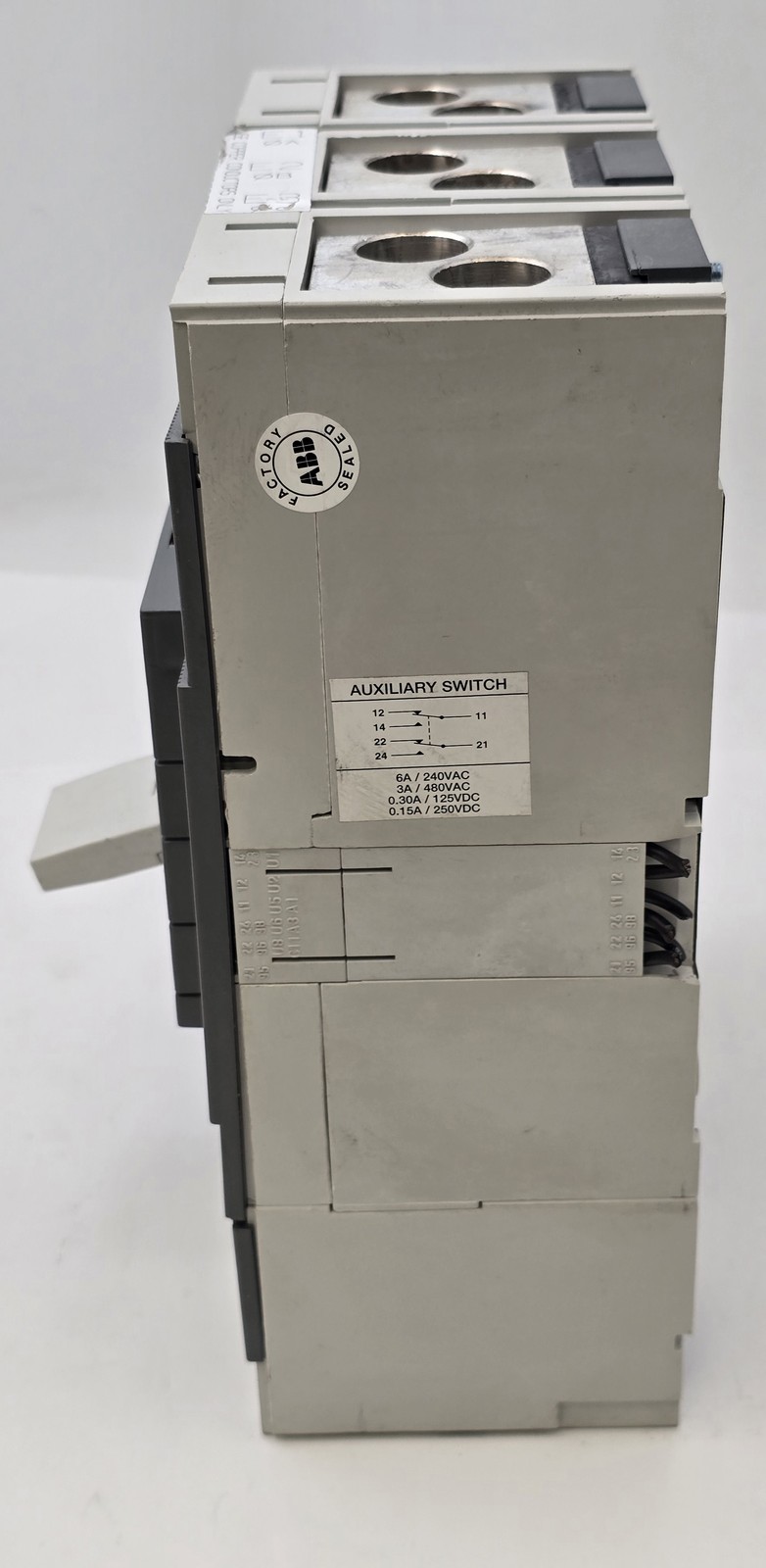 ABB S6N600BH0ASB Sace S6 Bolt On Circuit Breaker 600A 600VAC 3P HACR Shunt Trip