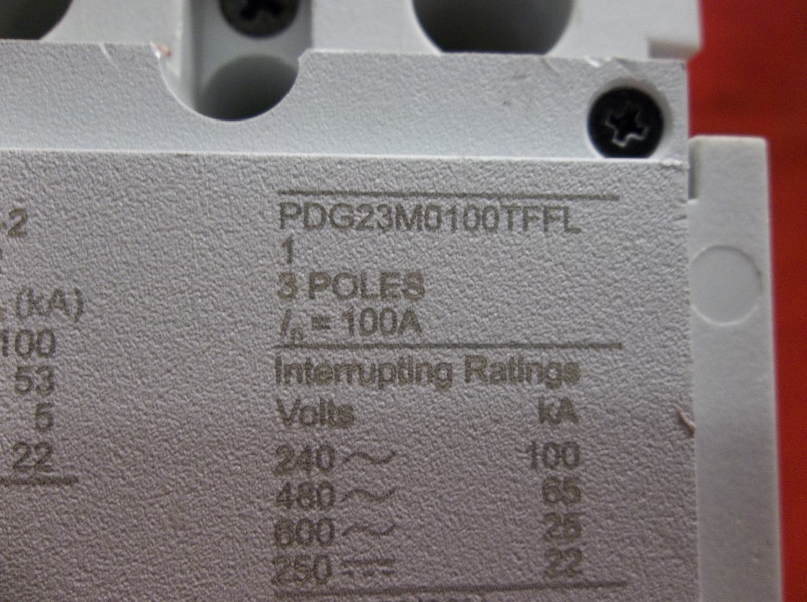 EATON PDG23M0100TFFL circuit breaker 9105b5