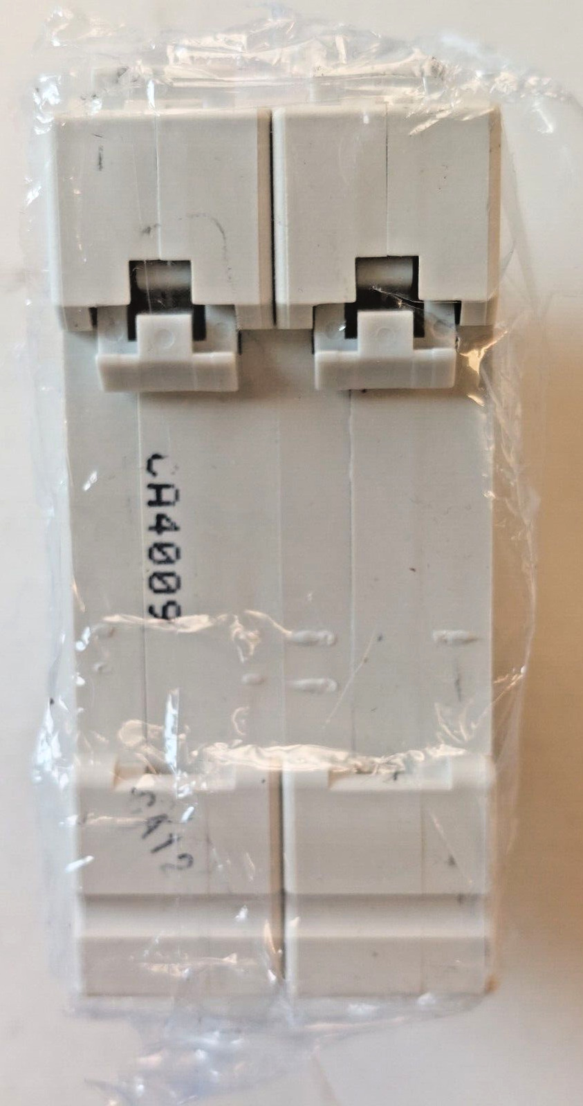 Chtaxi Circuit Breaker – DZ47Z – 63 C63 120/240v 50/60hz 2 Pole – Sealed (85)